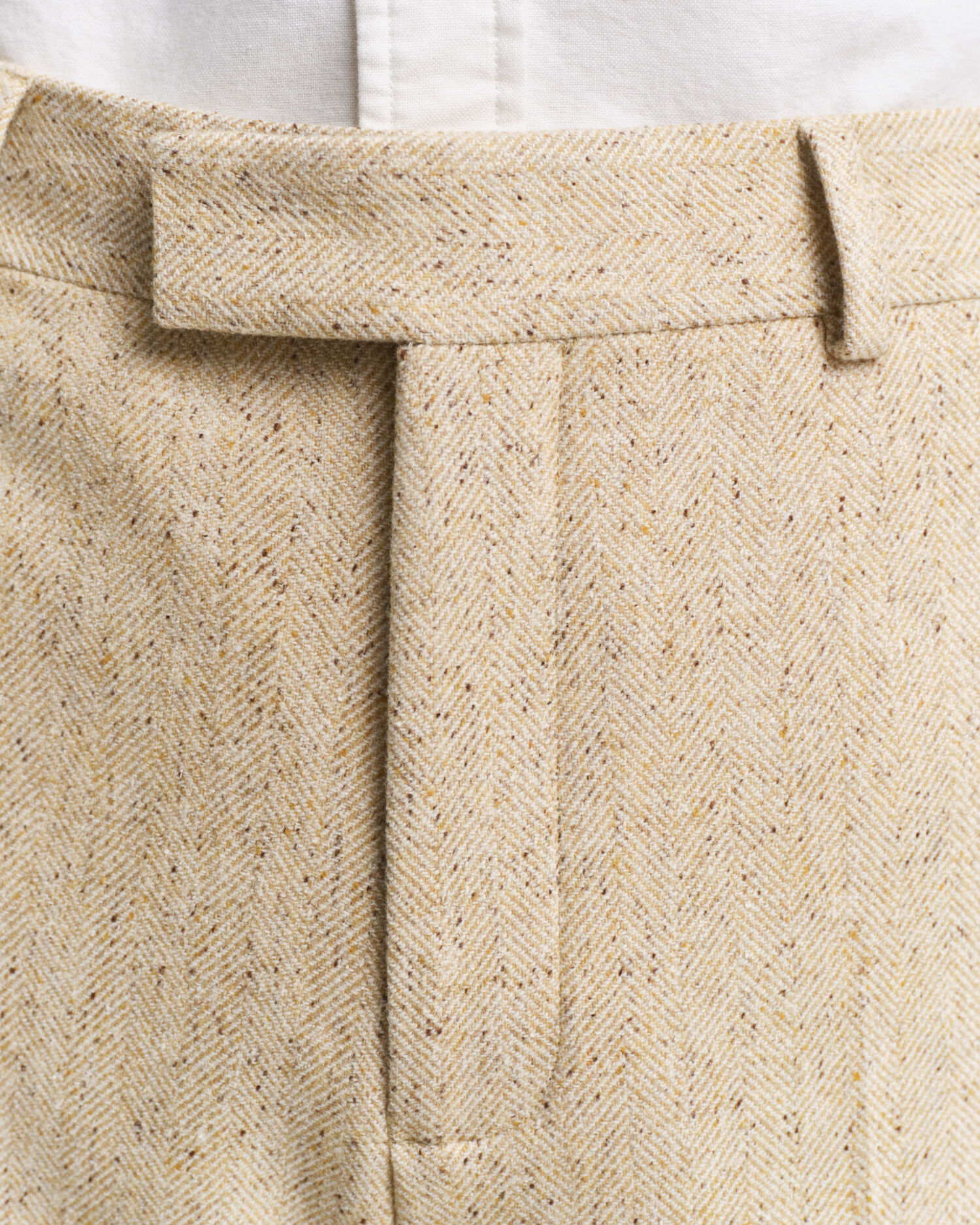 Pantalon de costume coupe décontractée à chevrons effet moucheté