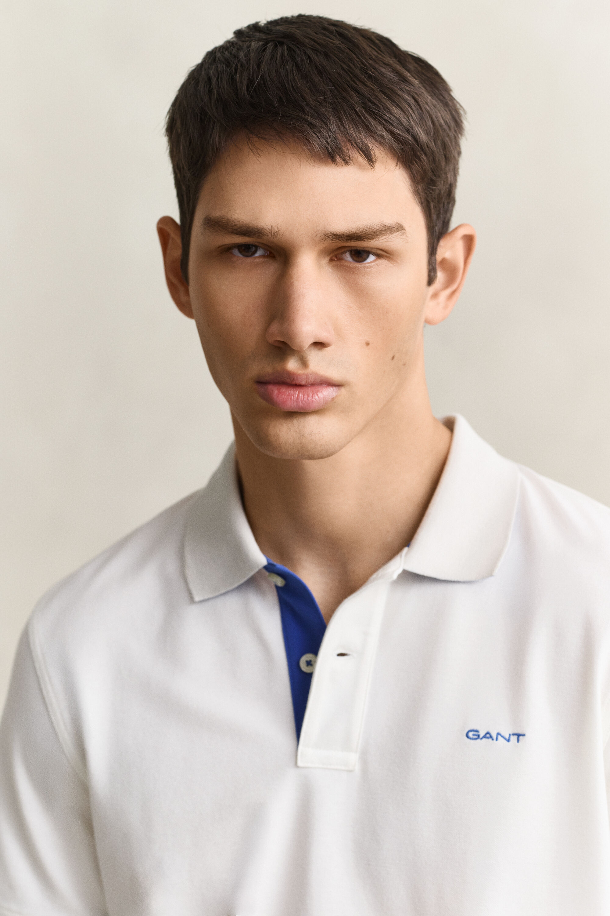Polo en coton piqué contrastant