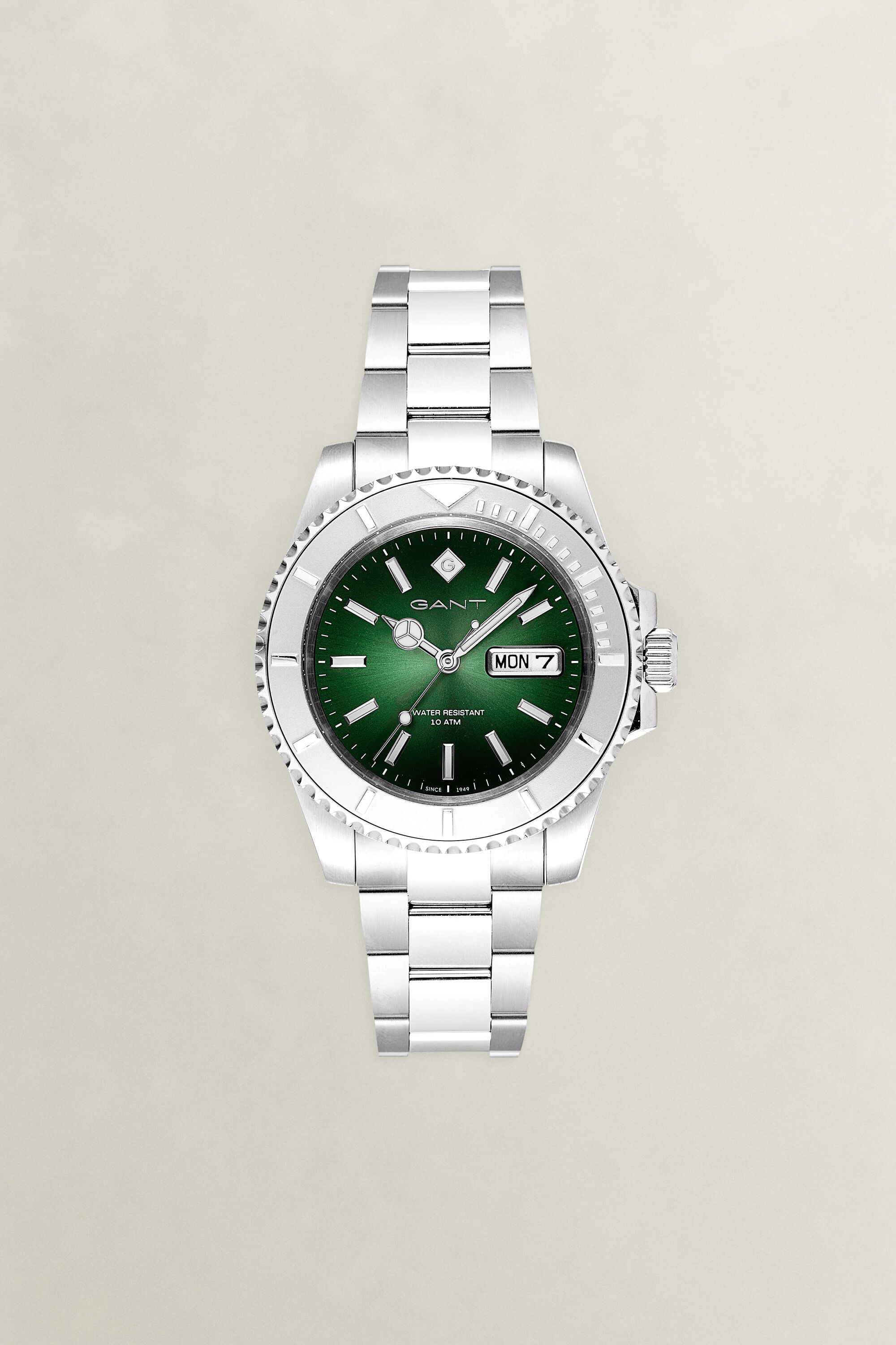 Montre Watertown