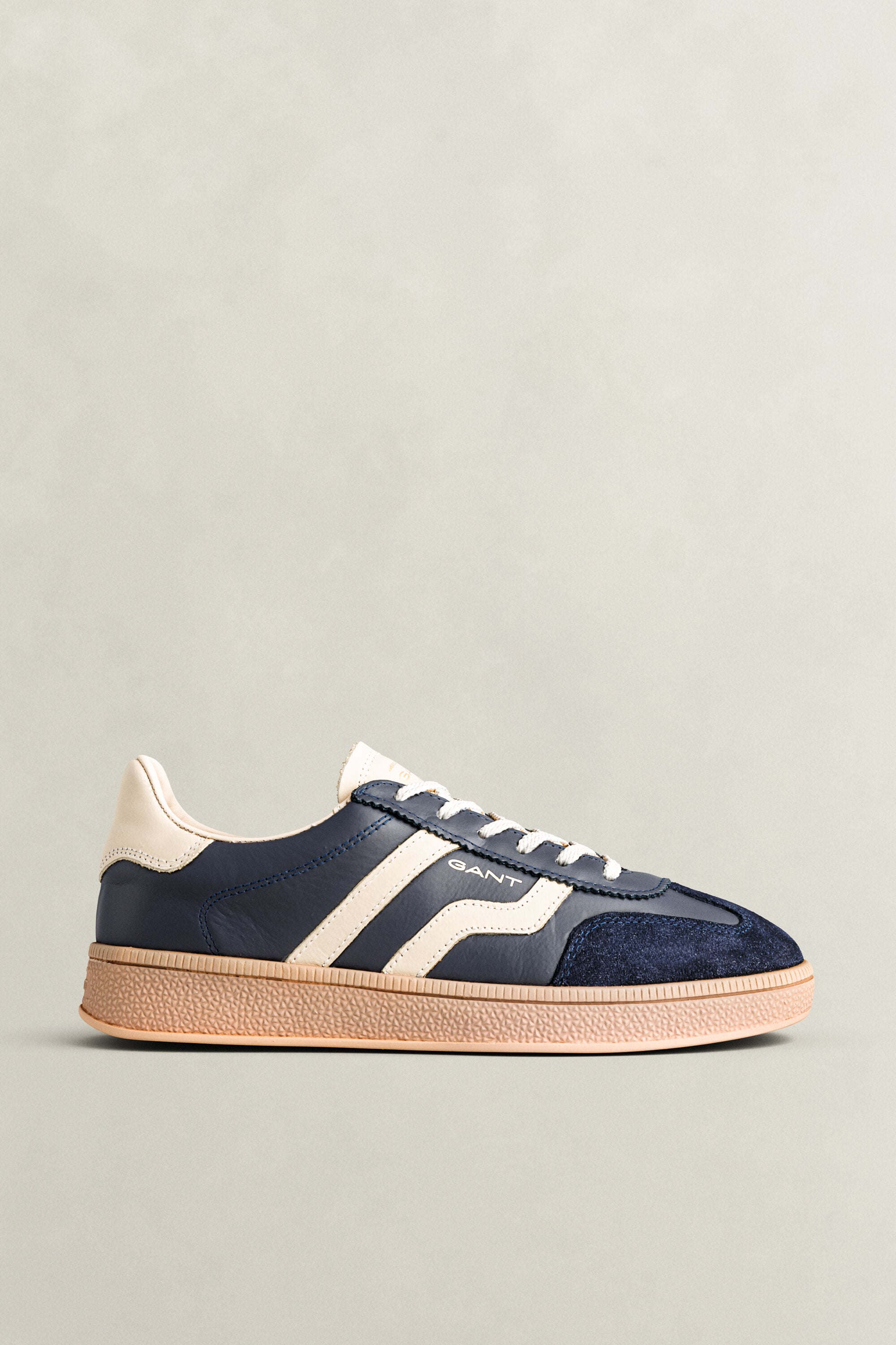 Cuzima-sneakers van suède-leer
