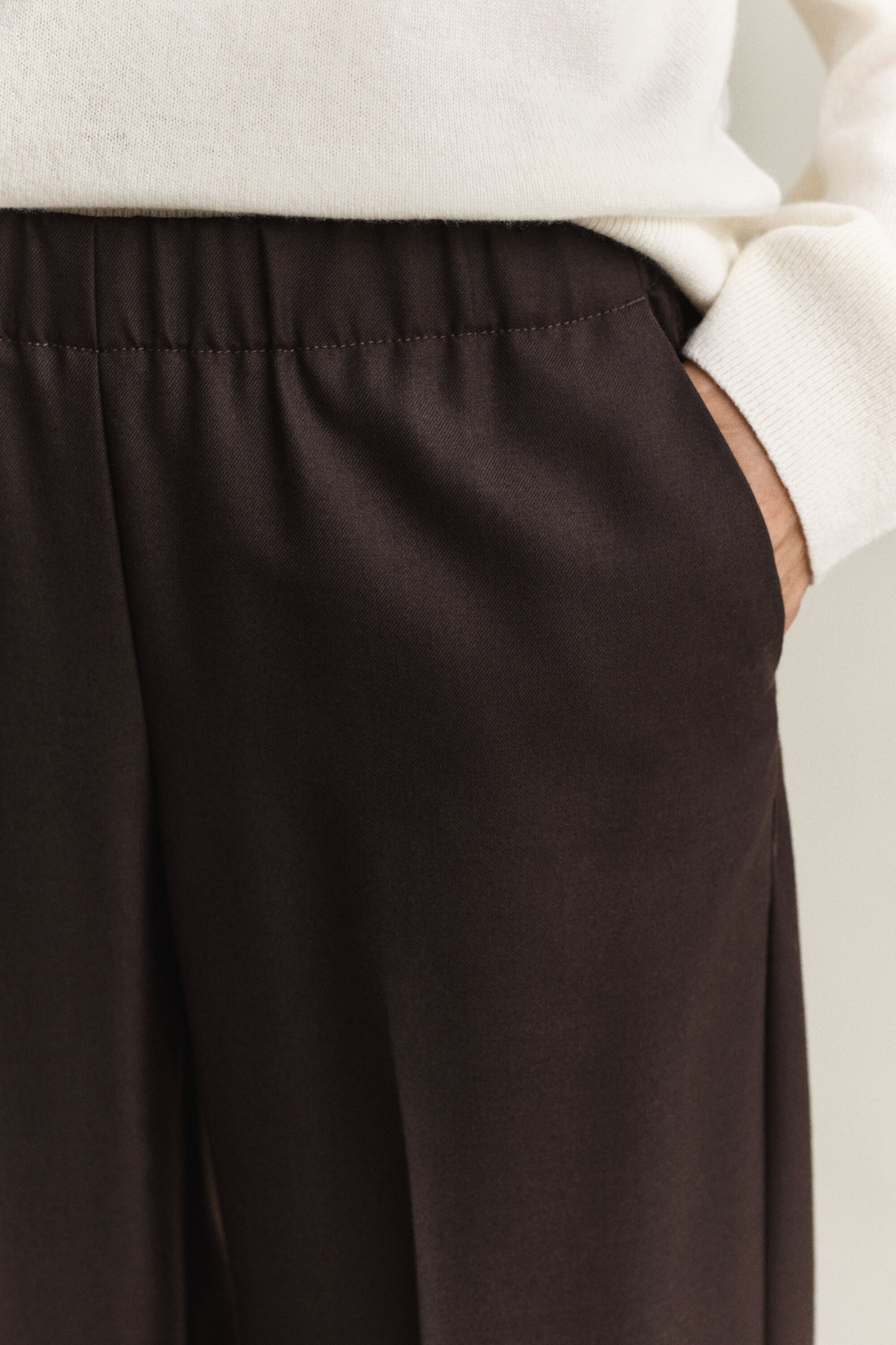 Broek van wolmix