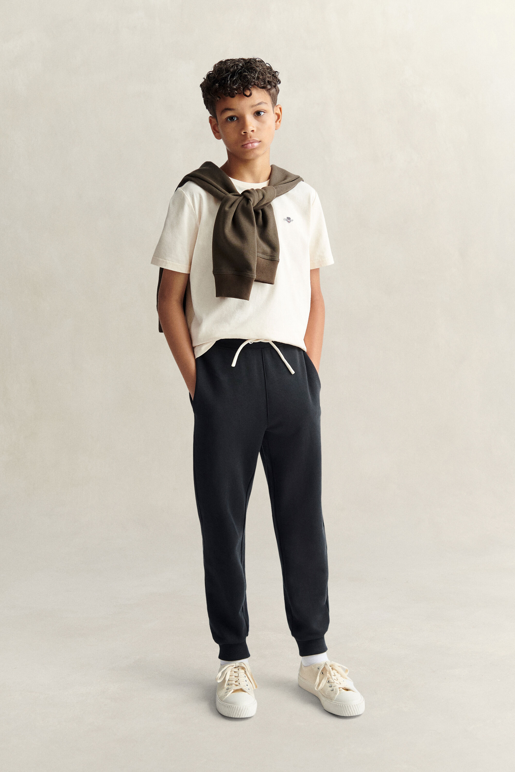 Pantalon de jogging avec écusson Ado Garçon