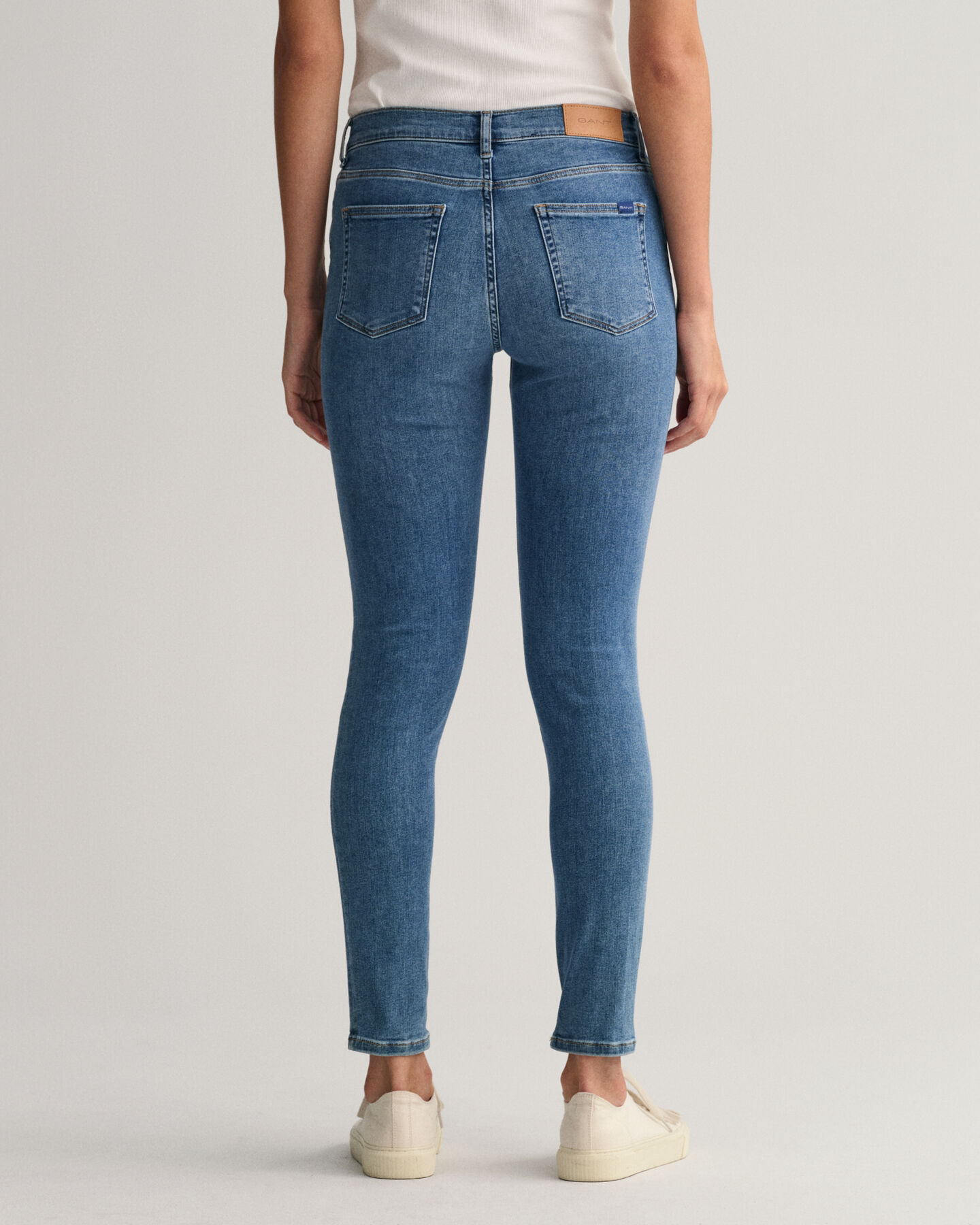 Nella Skinny Fit indigo Travel jeans
