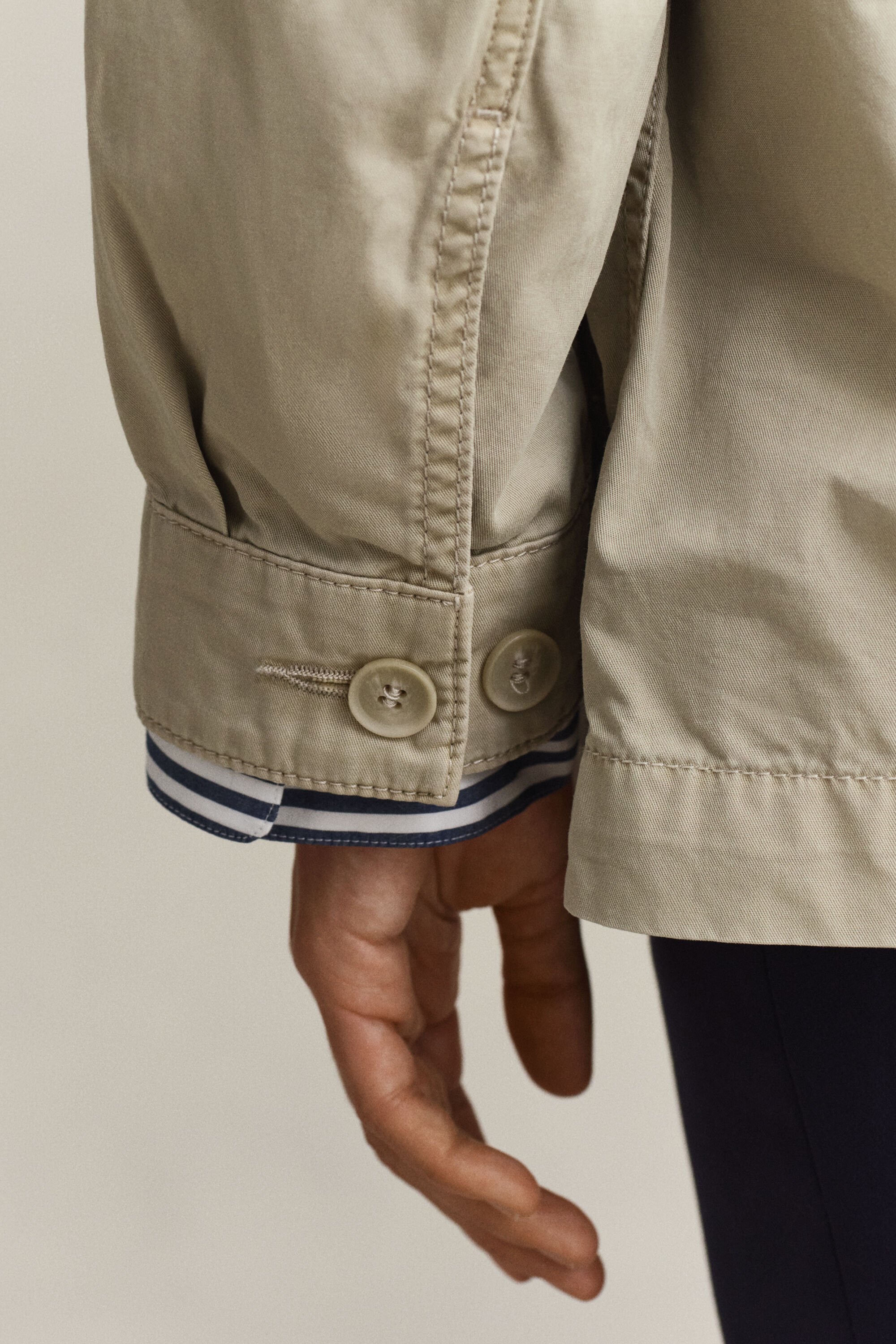 Veste militaire avec ceinture