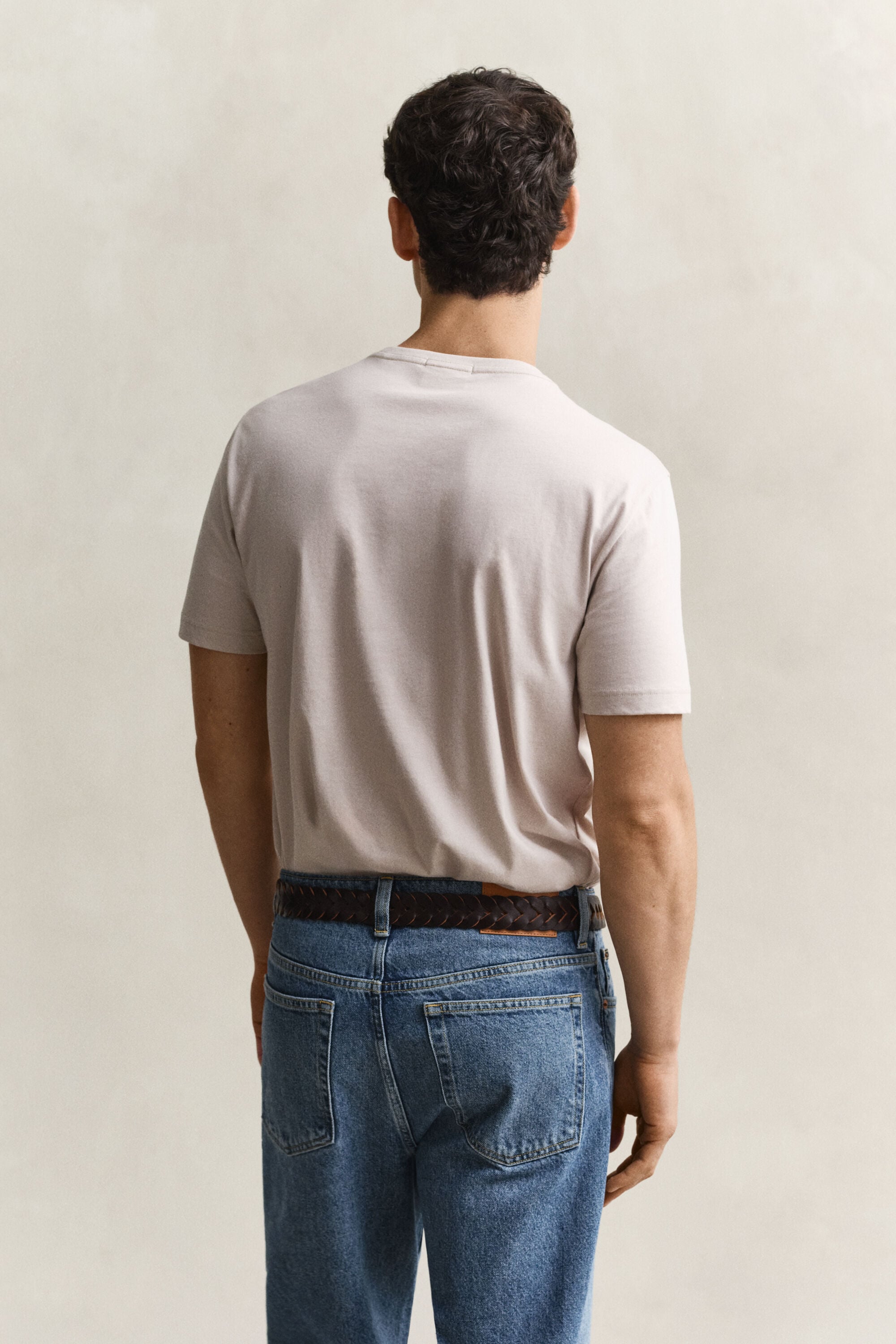 T-shirt coupe regular avec écusson