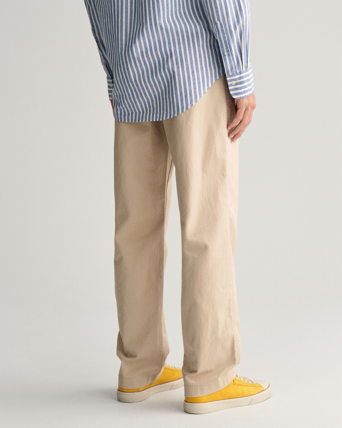 Pantalon chino en coton et lin regular fit