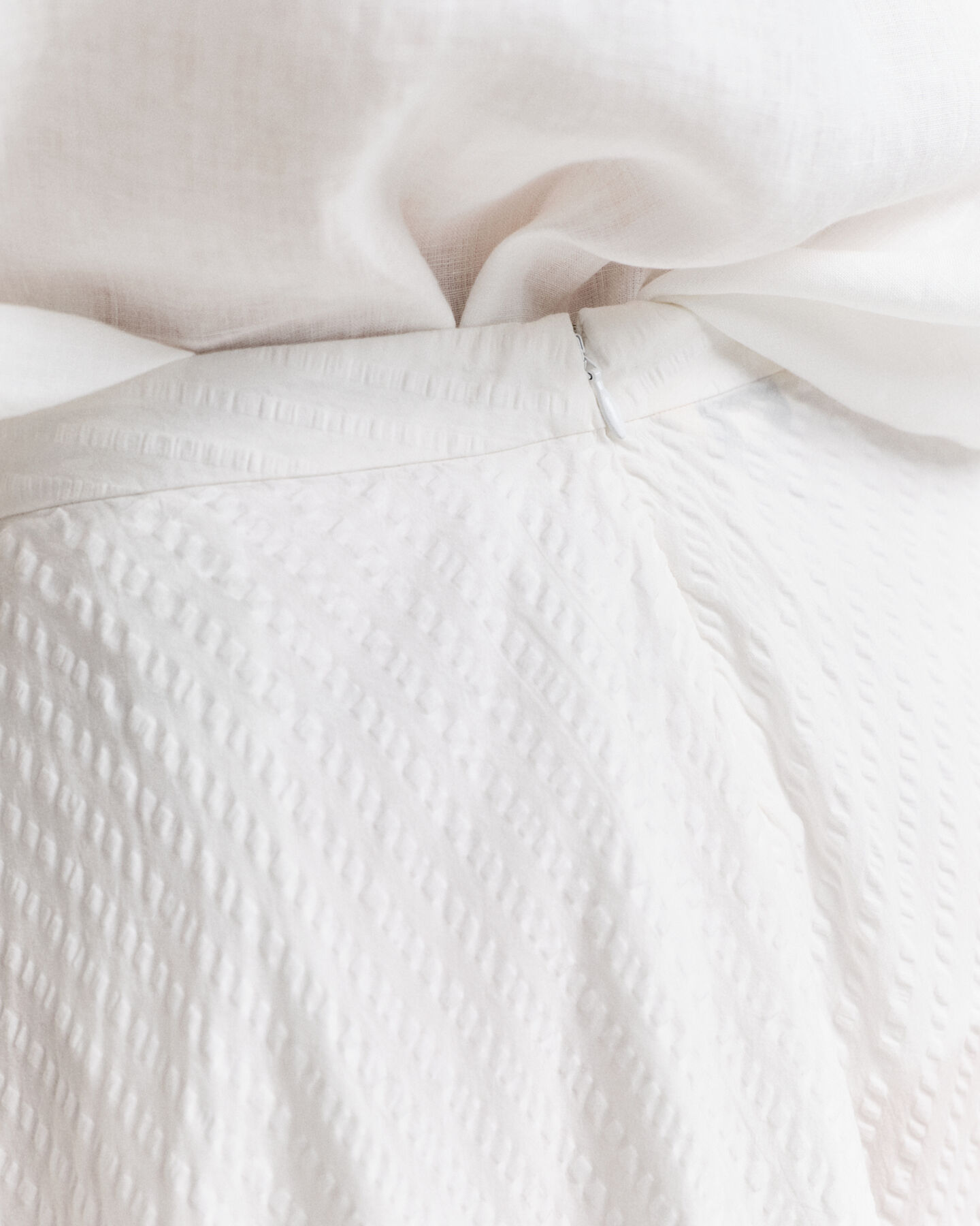 Seersucker rok met ton sur ton streepje