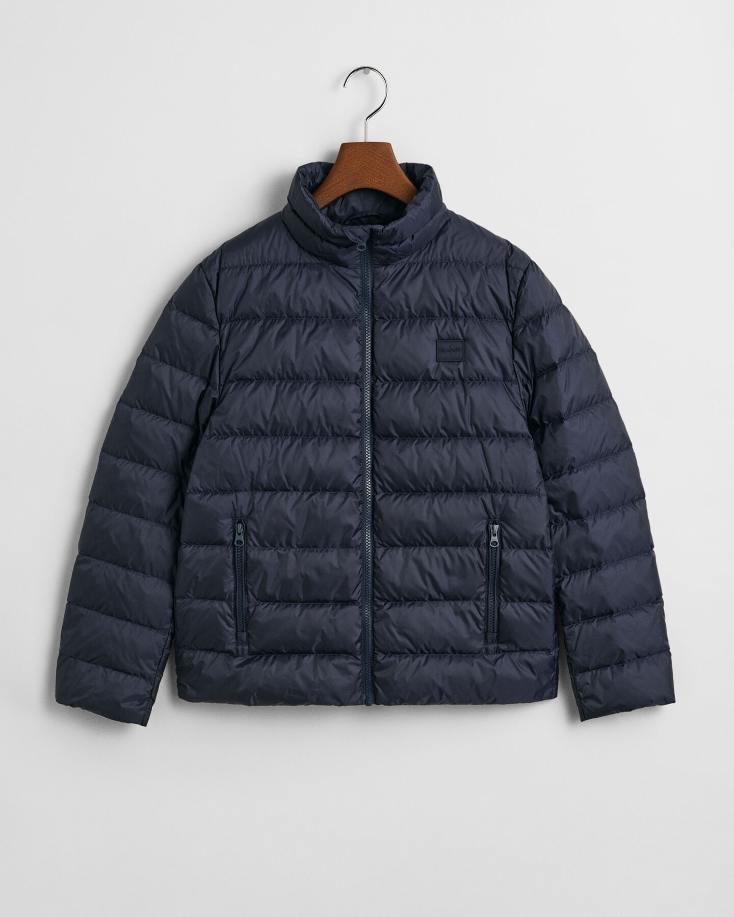 Licht donsjack met logo