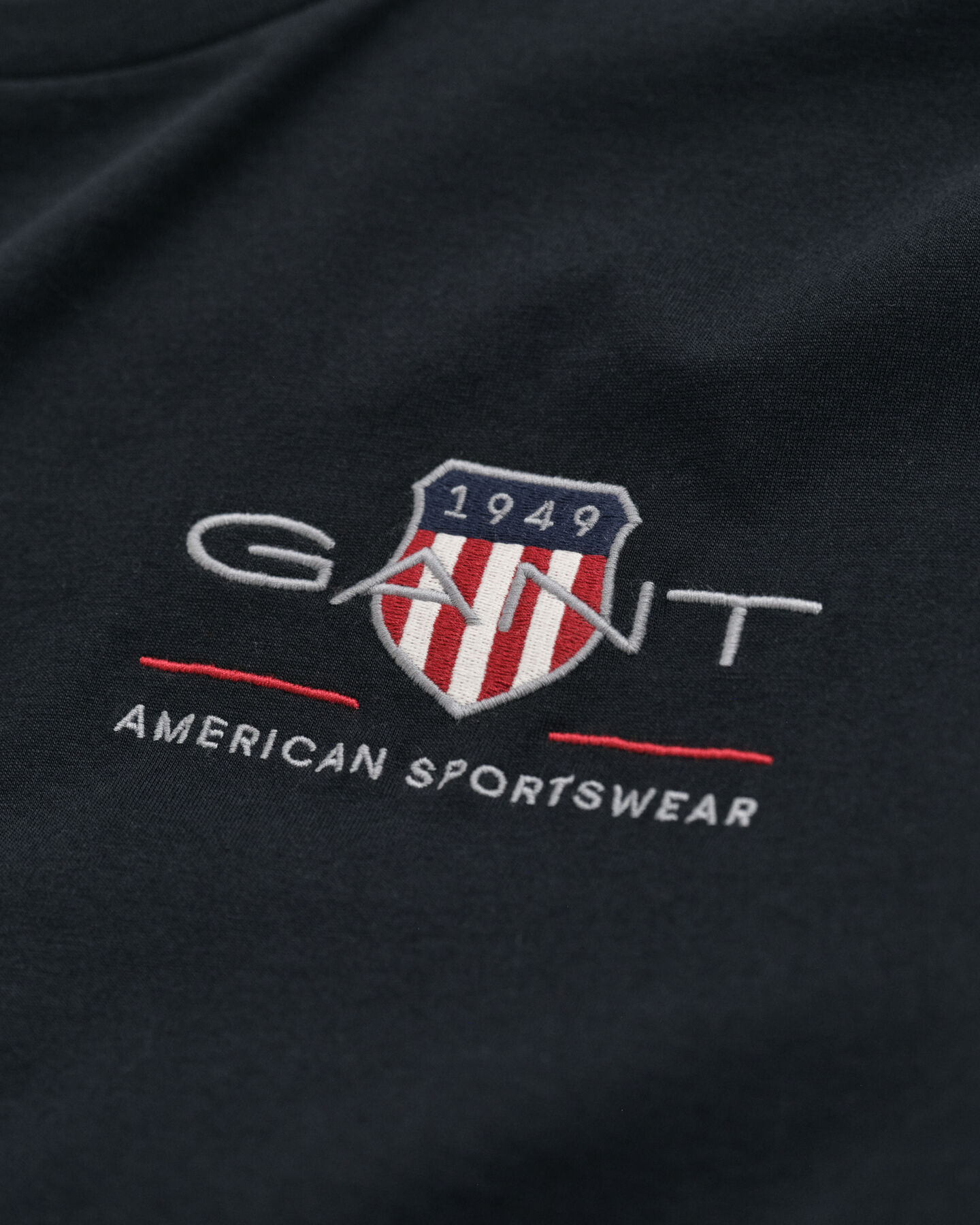 T-shirt brodé Archive Shield