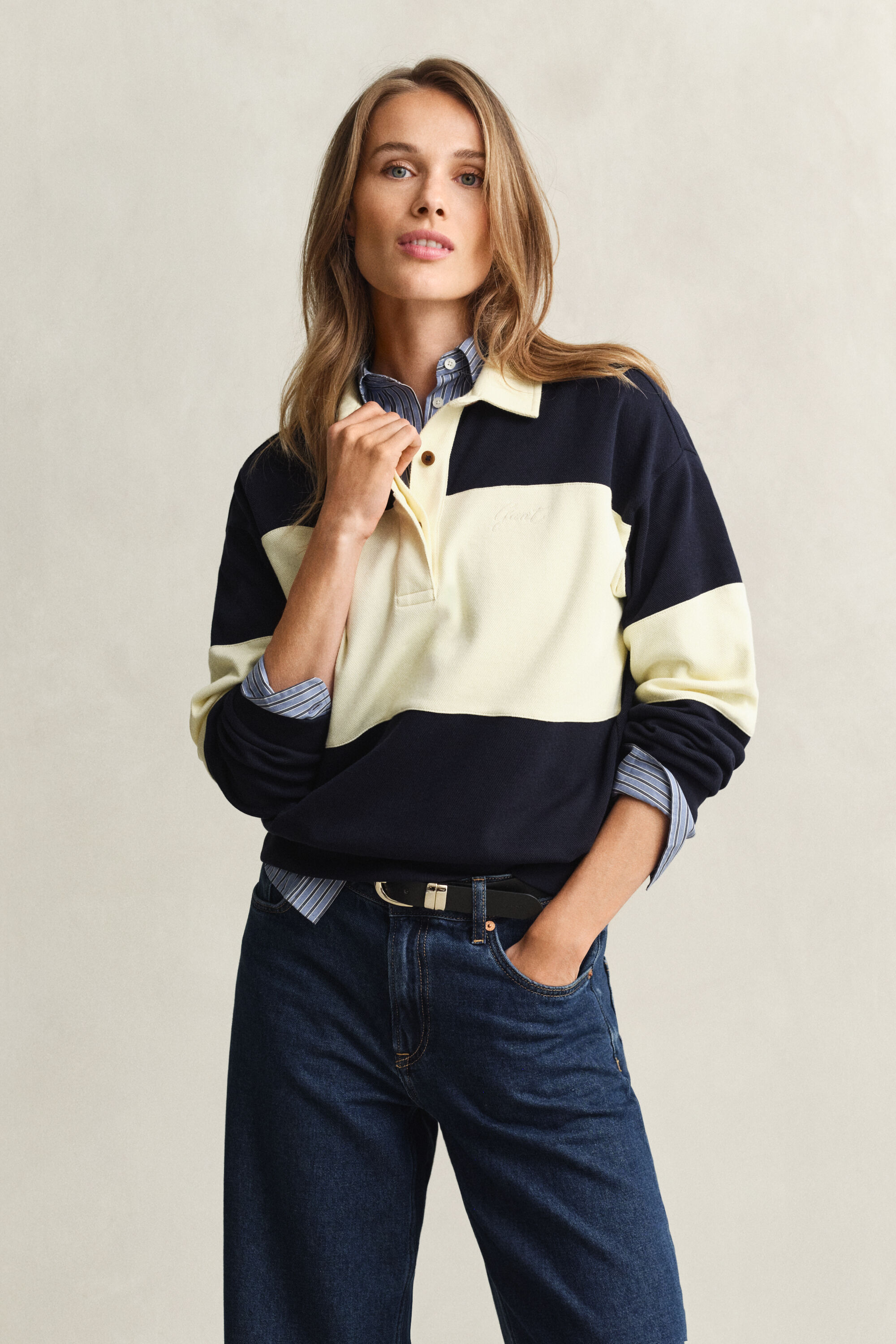 Rugger met piqué-textuur en kleurblokken