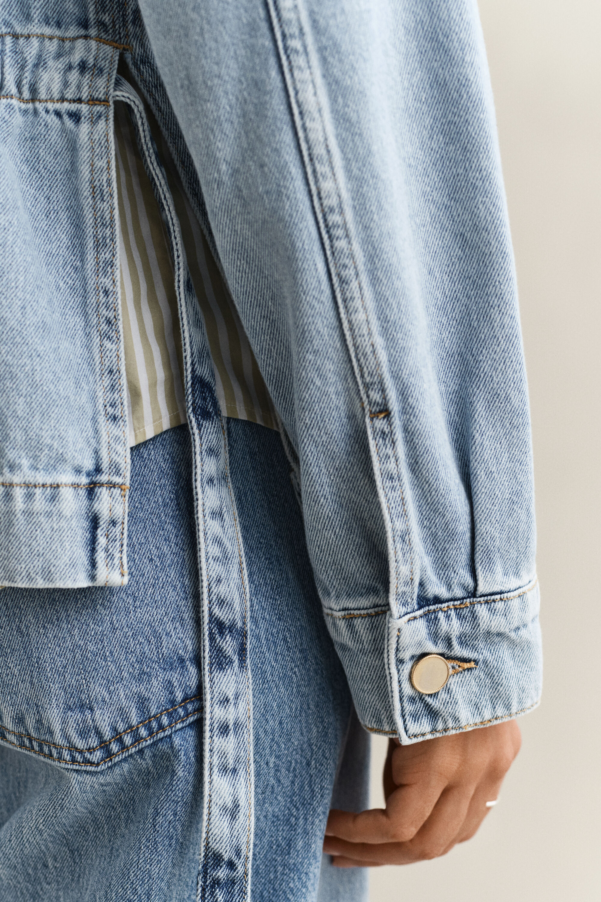 Veste en denim nouée