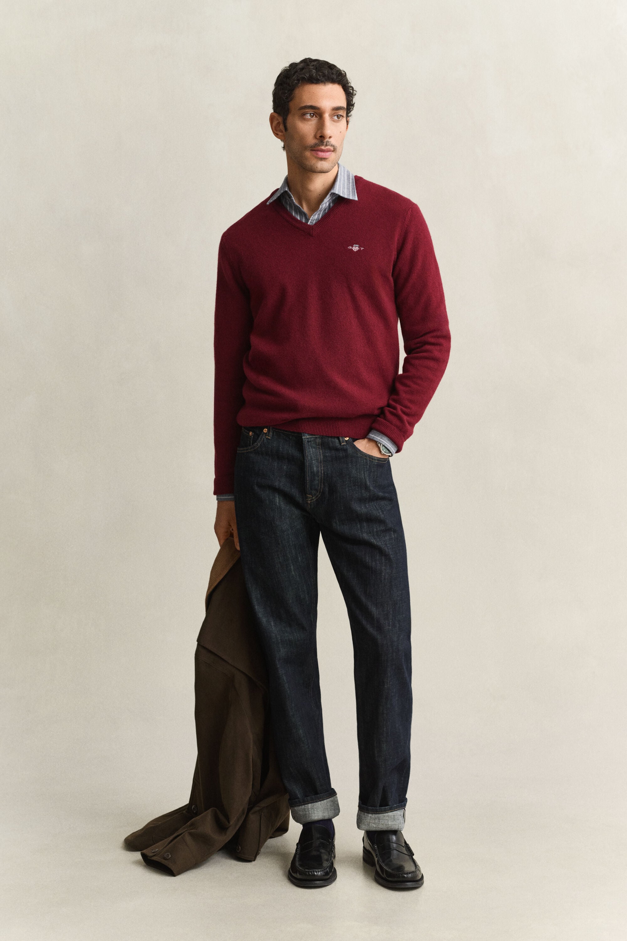 Pull col V en laine d’agneau