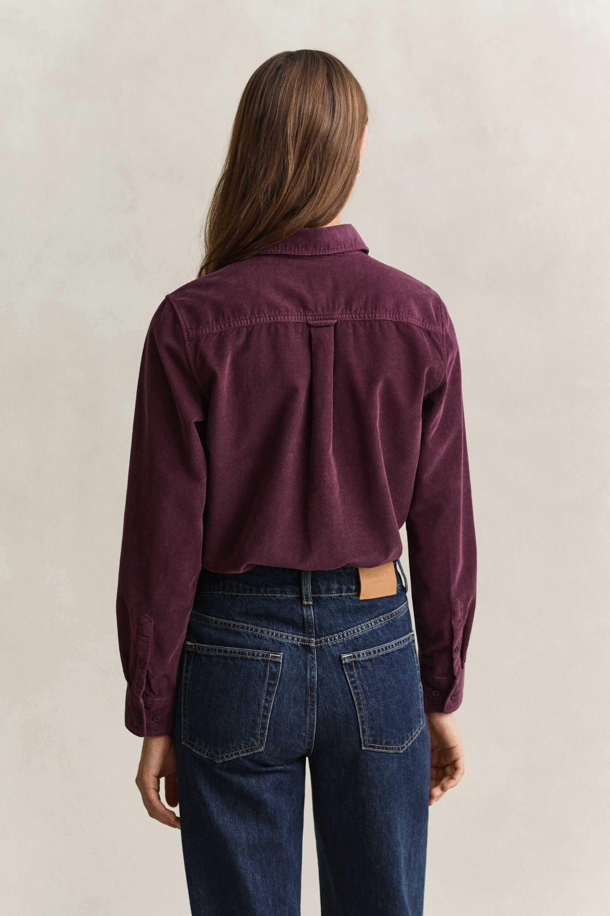 Chemise regular en velours côtelé