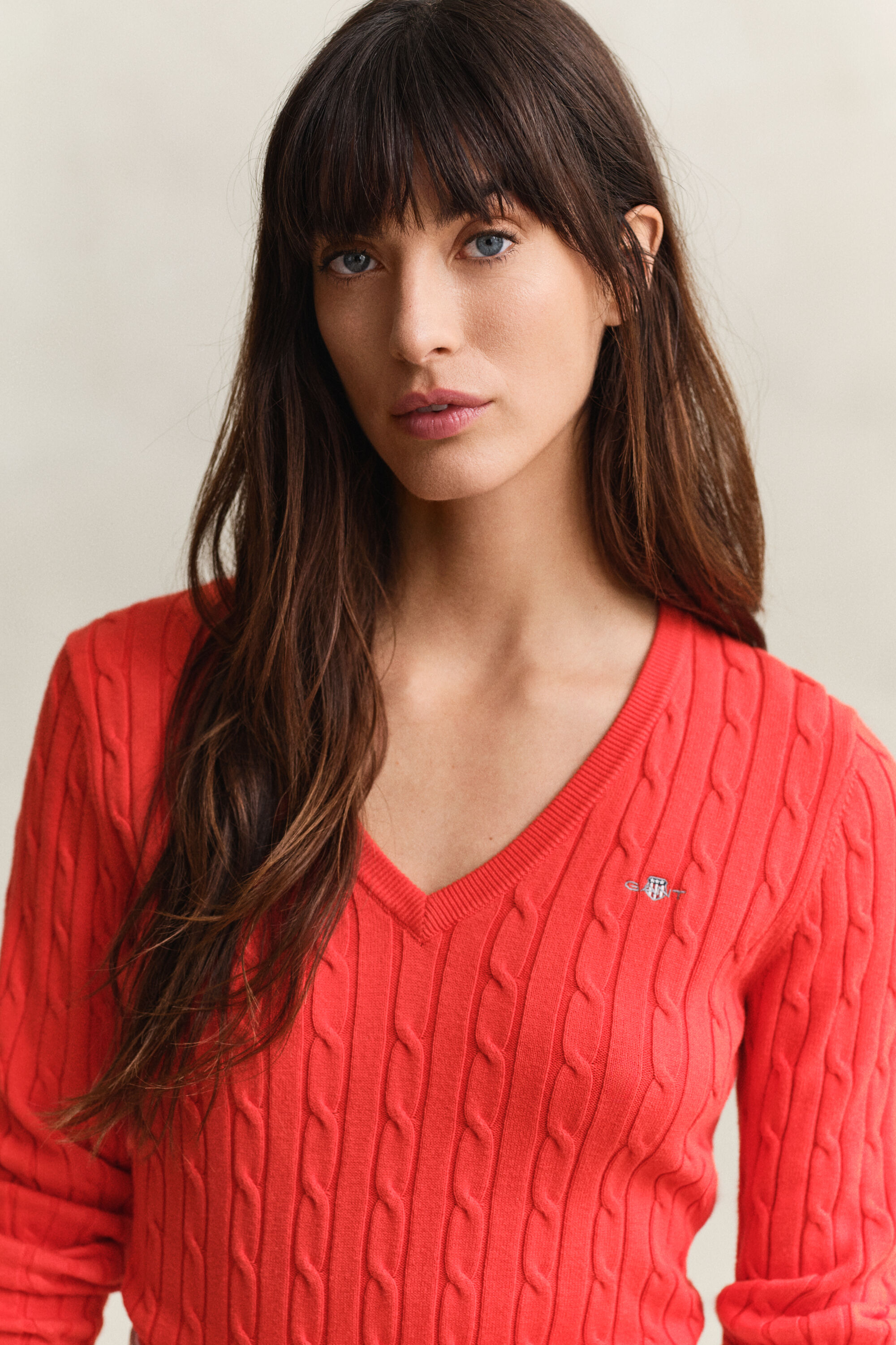 Pull col V en maille torsadée