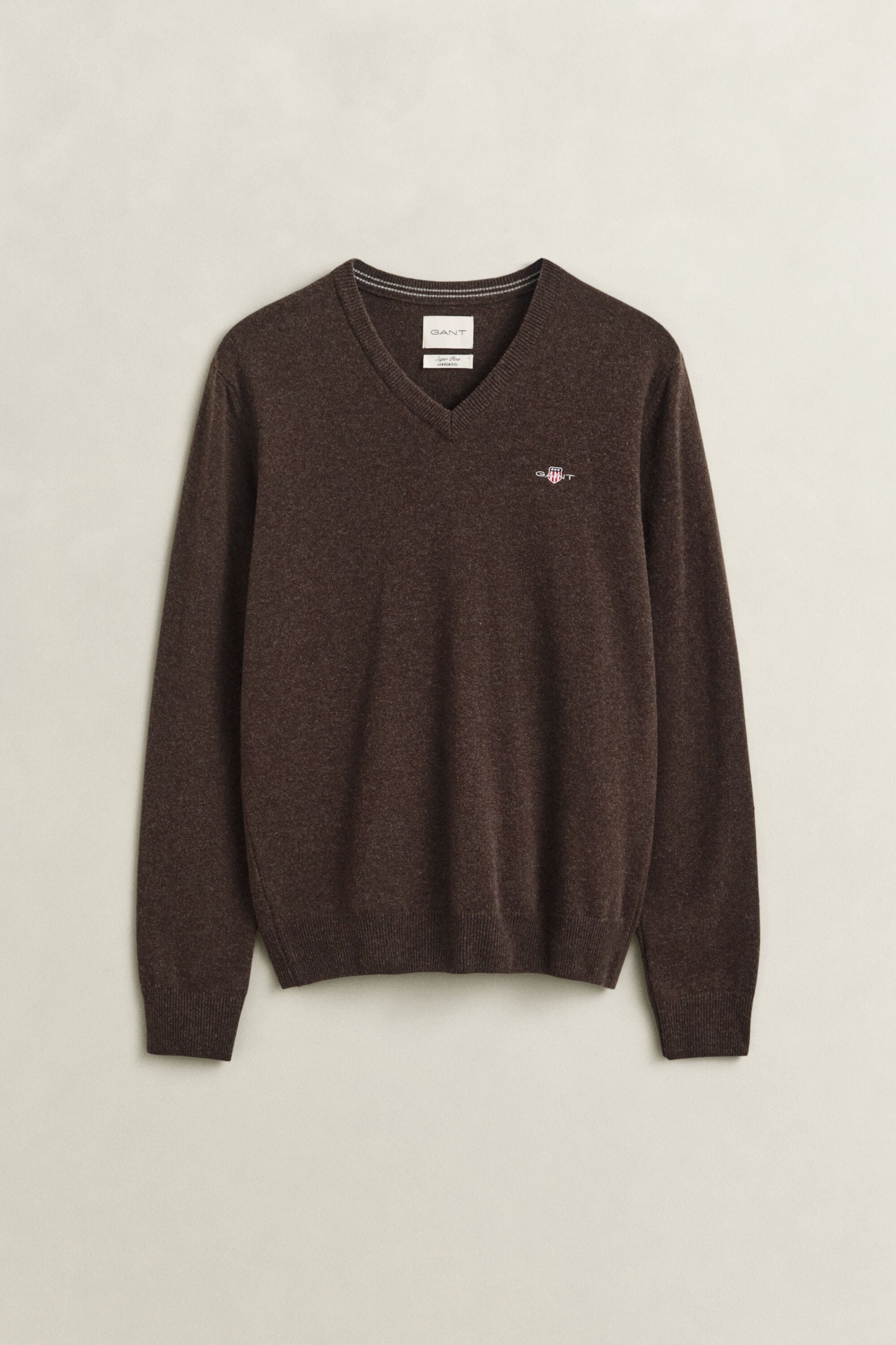 Pull col V en laine d’agneau