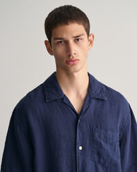 Chemise relaxed fit en lin teint en pi&egrave;ce &agrave; manches courtes