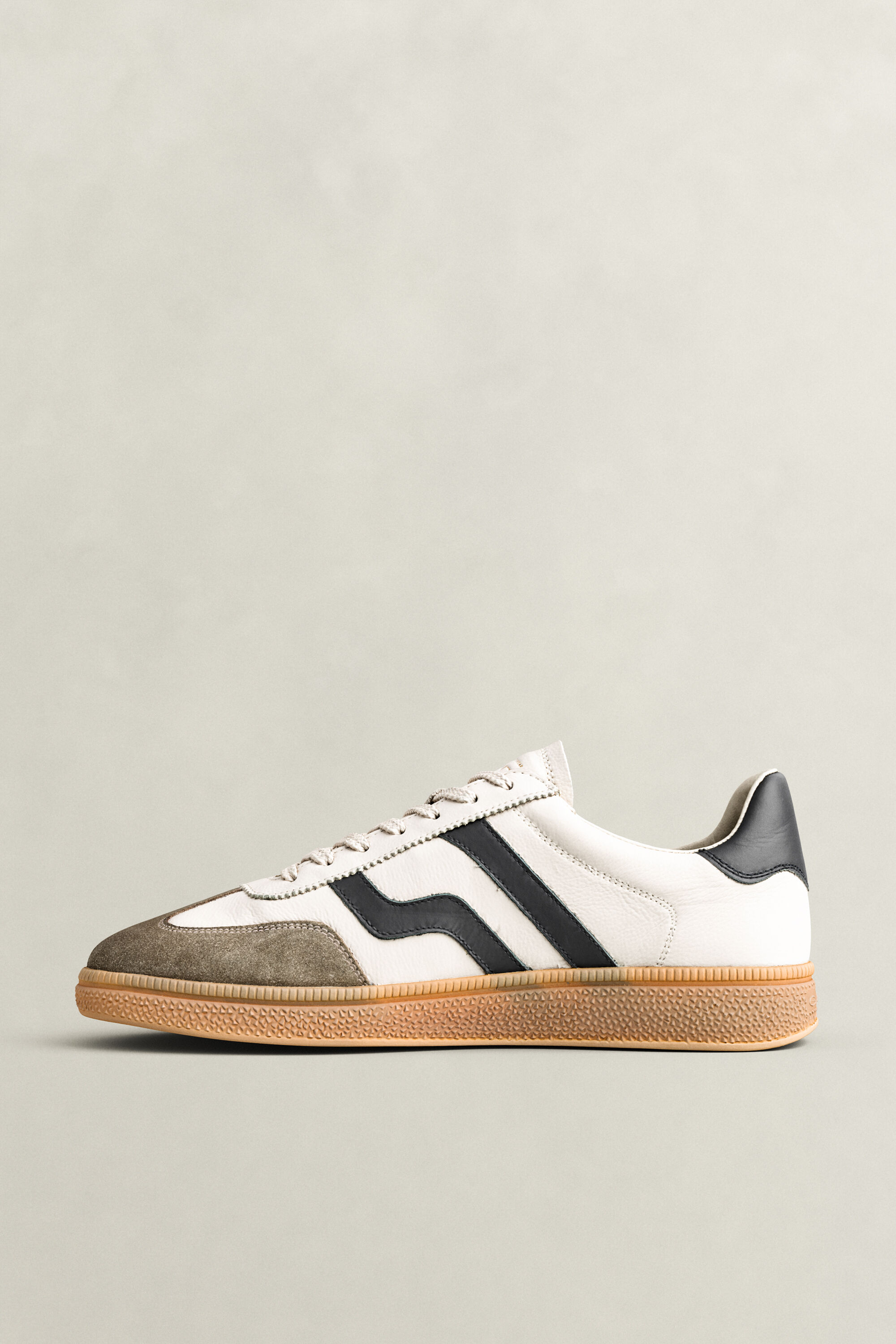 Baskets en cuir et daim Cuzmo