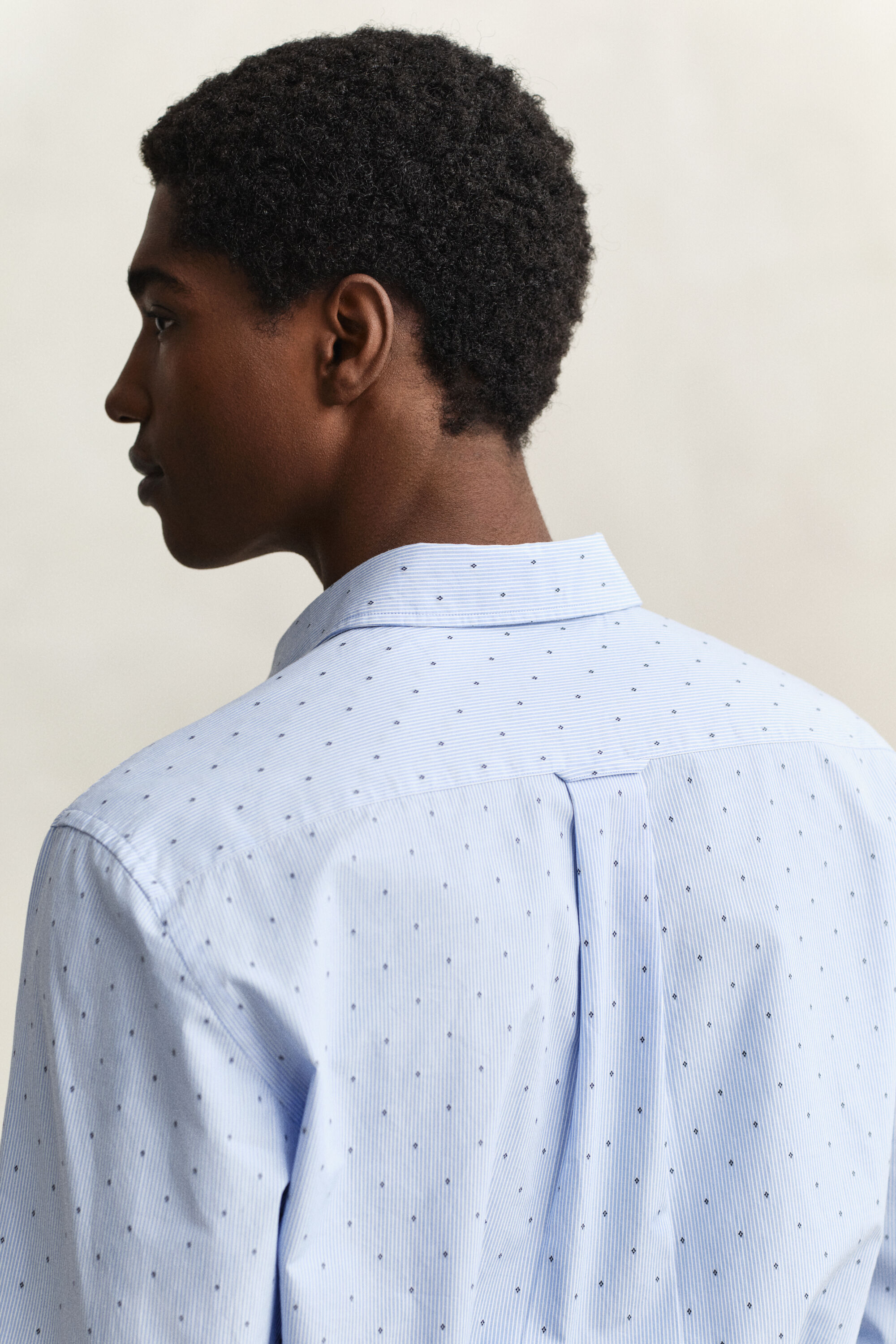 Chemise en fil coupé