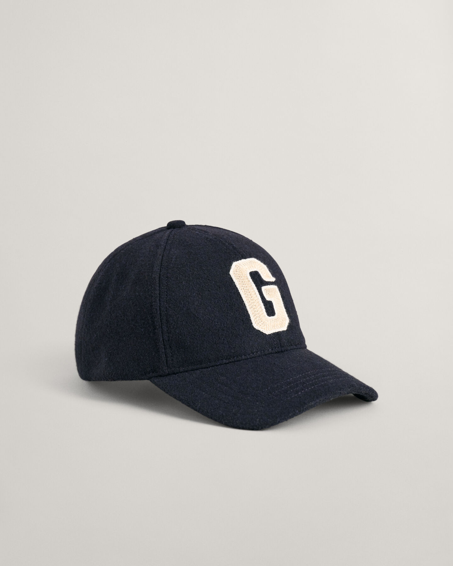 Casquette en laine à écusson G