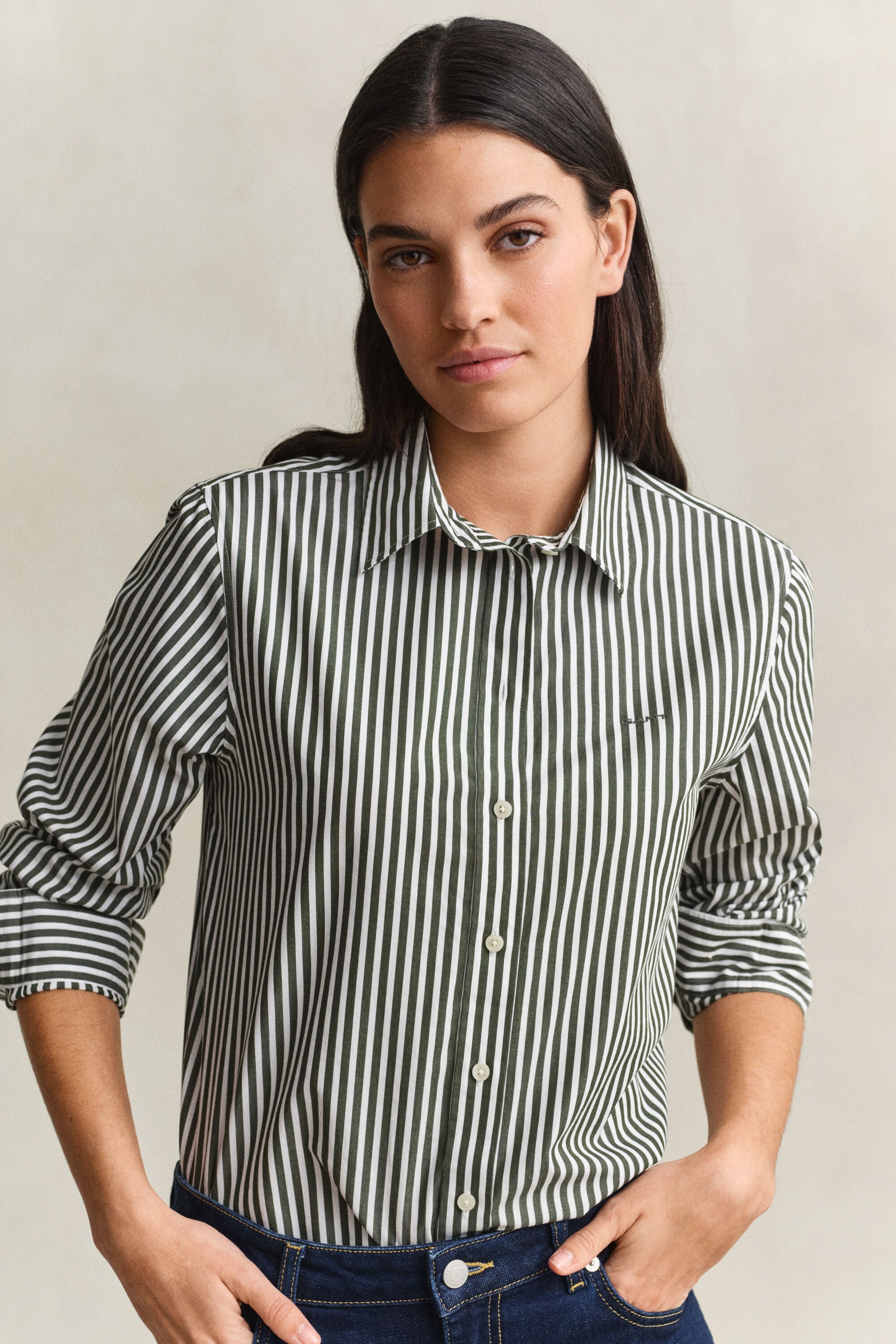 Chemise classique coupe regular en popeline à rayures