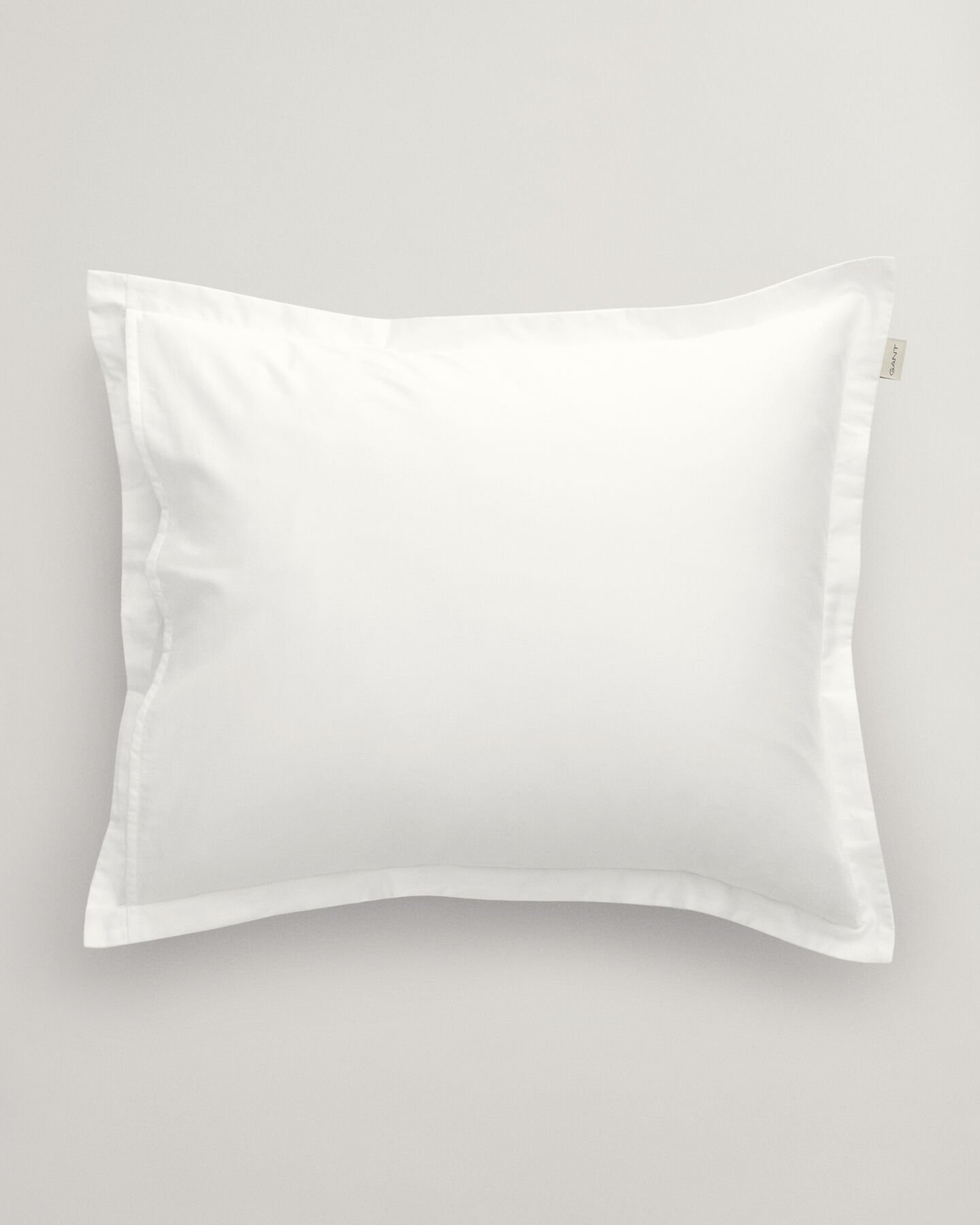 Satijnen kussensloop met stiksels