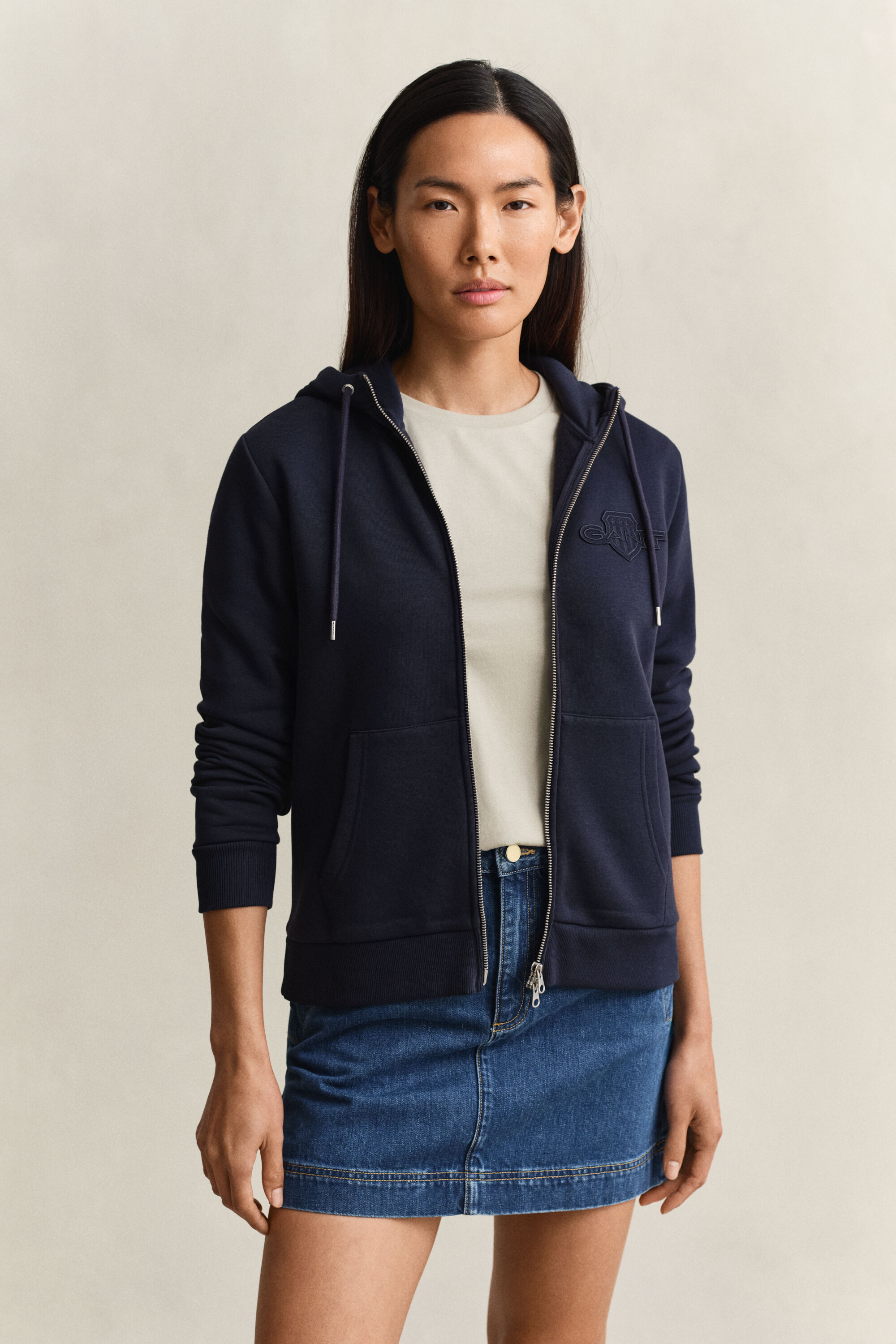 Tonal Shield hoodie met ritssluiting