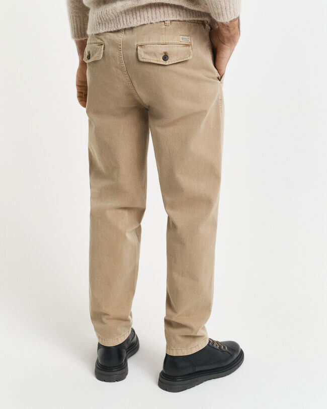Pantalon chino coupe regular fuselée Surplus
