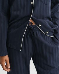 Coffret cadeau pyjama en satin à rayures