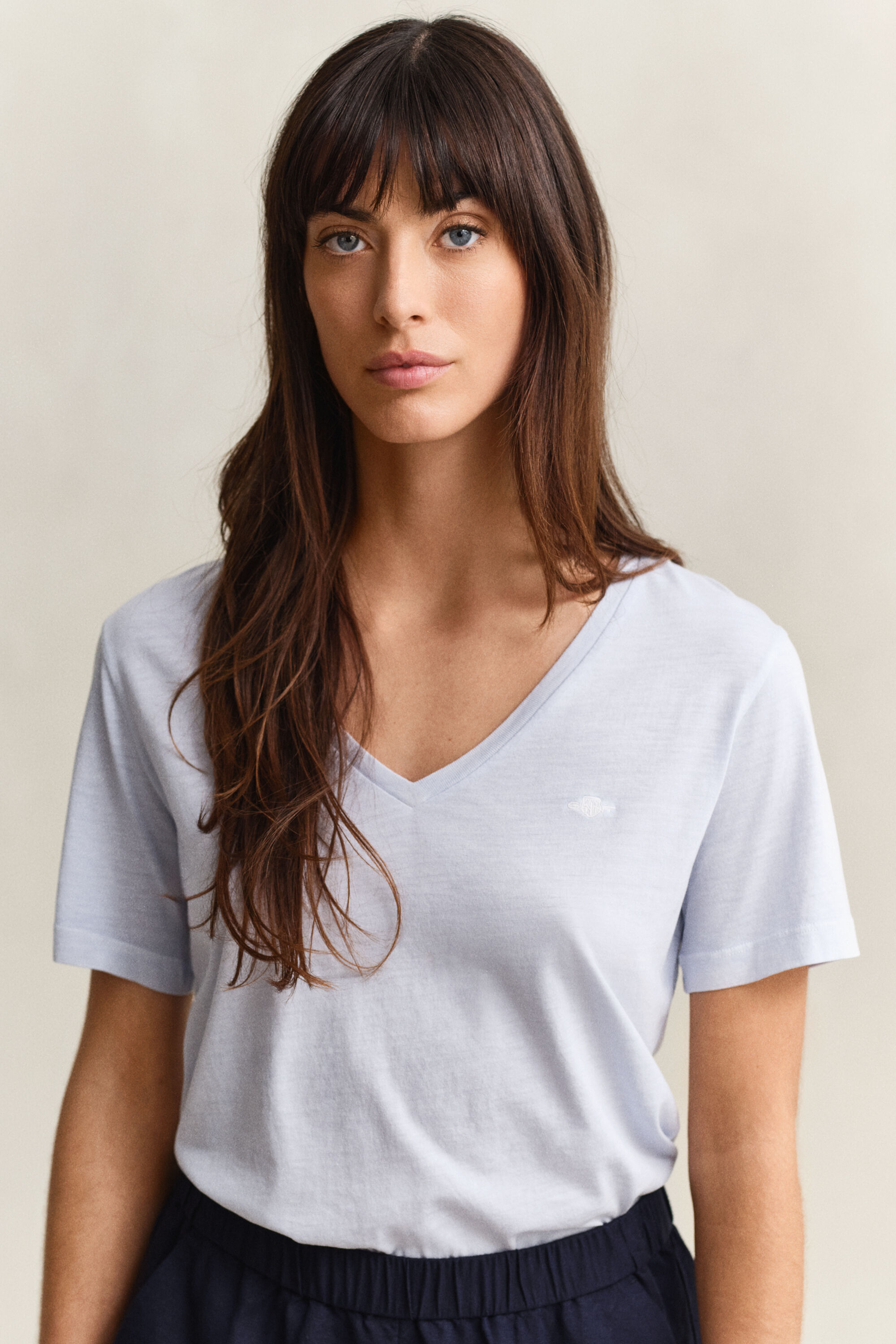 Verwassen Shield T-shirt met V-hals