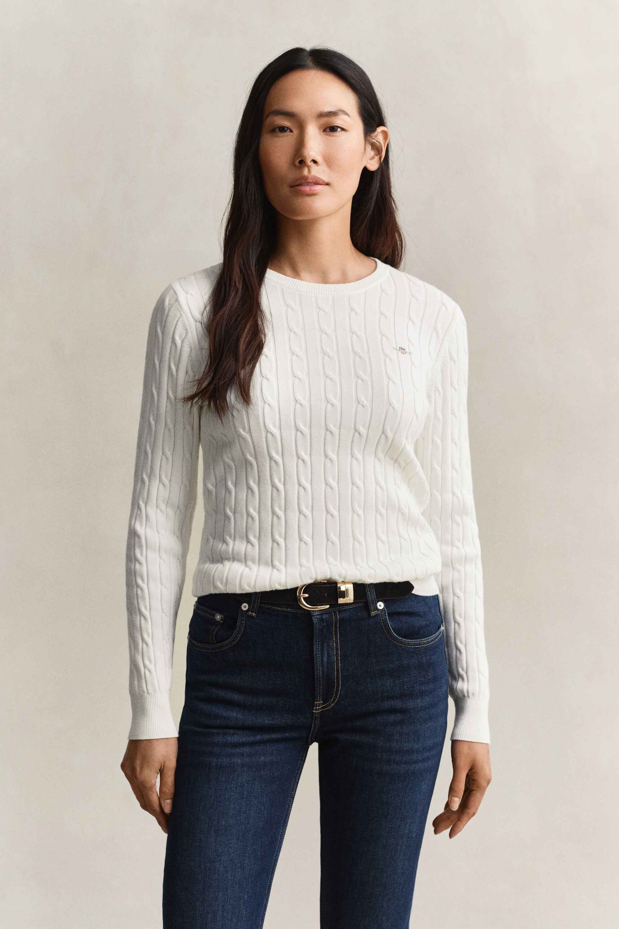 Pull en maille torsadée classique