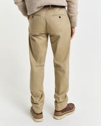 Regular Fit chino