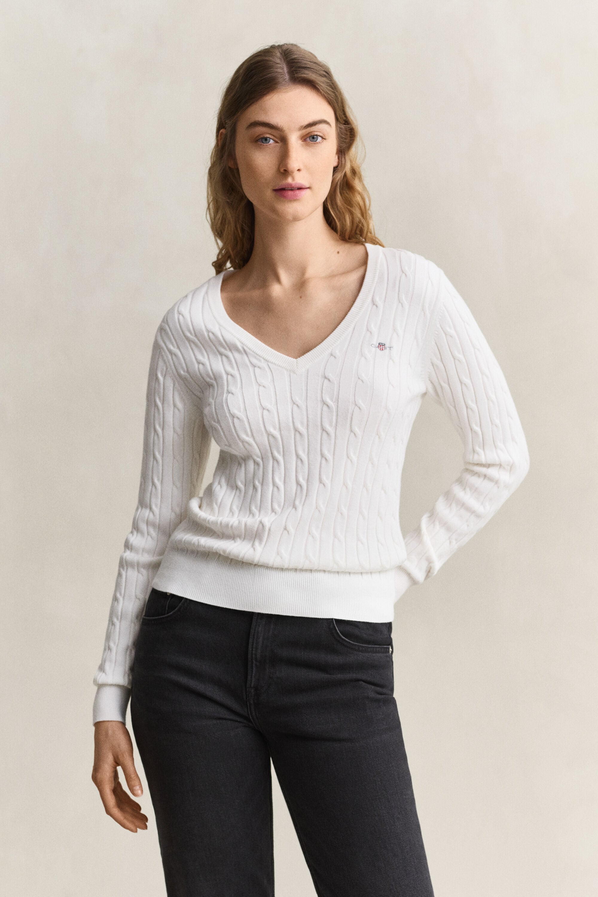 Pull en maille torsadée classique
