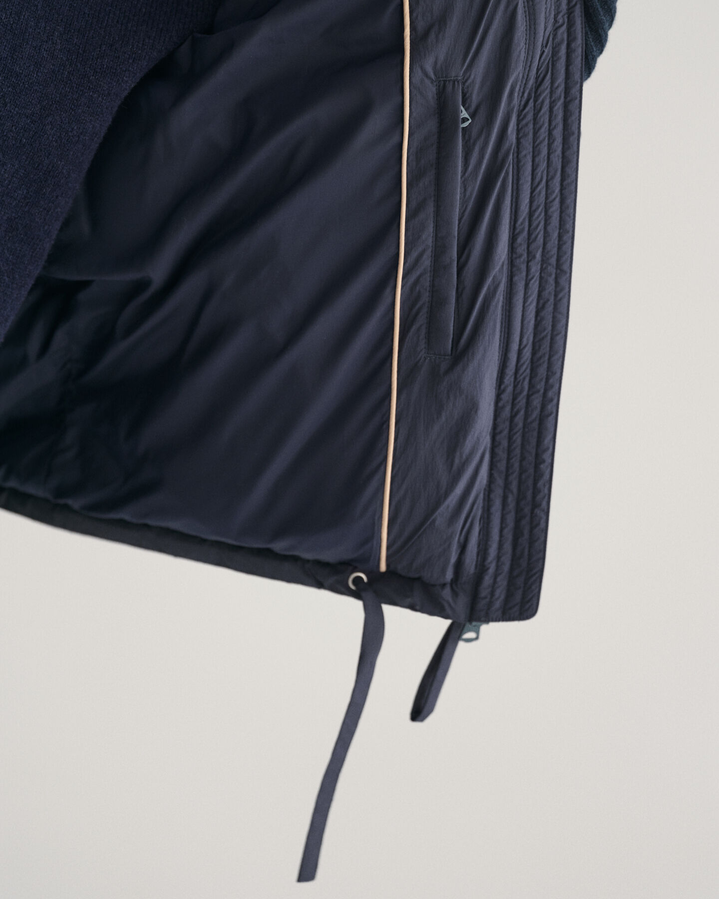 Doudoune courte en duvet