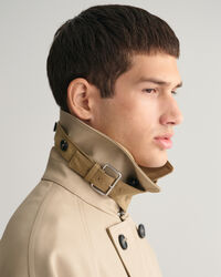 Trench-coat à coutures fixées