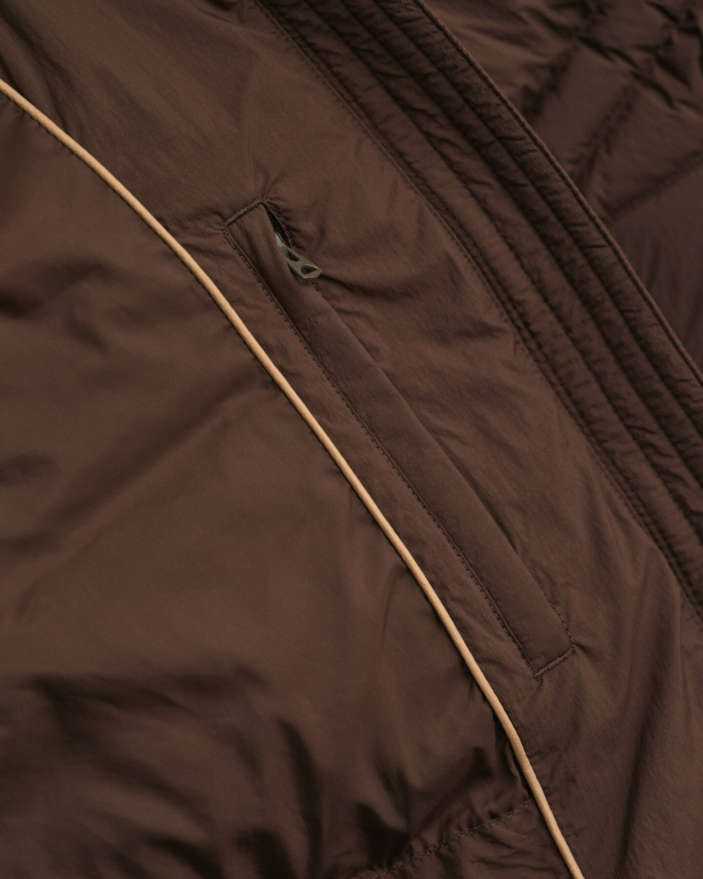 Doudoune sans manches mi-longue en duvet