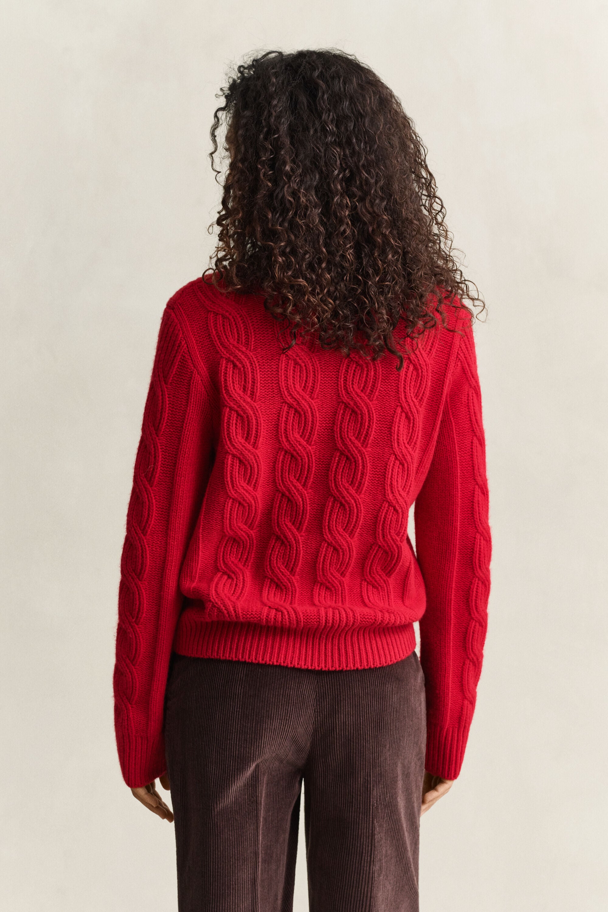 Pull en maille torsadée de laine mélangée