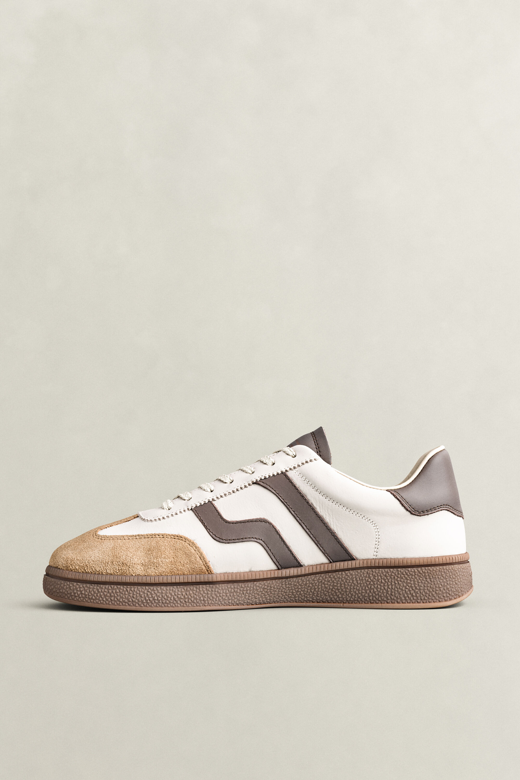 Baskets en cuir et daim Cuzmo
