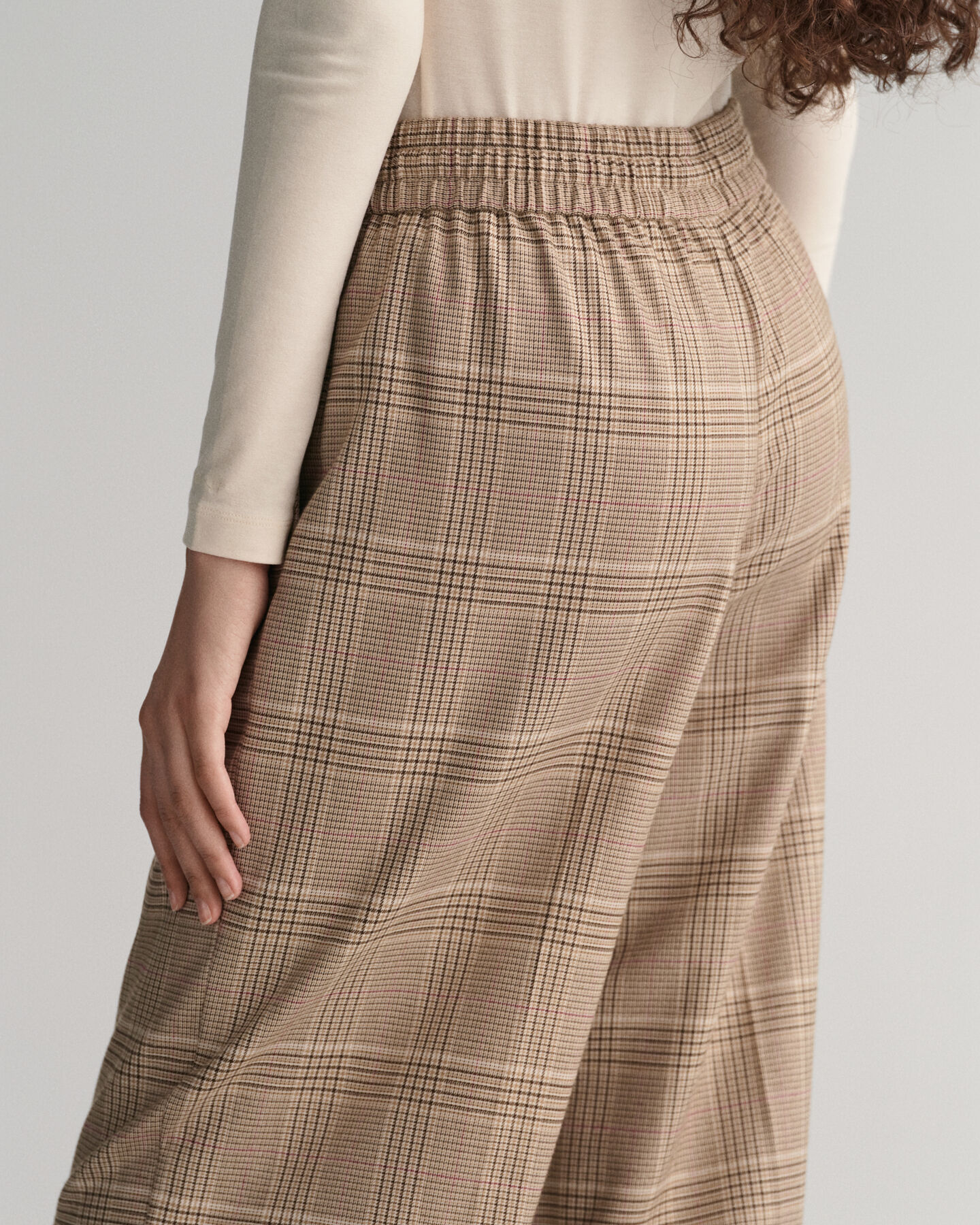 Pantalon relaxed fit &agrave; carreaux Pull-On