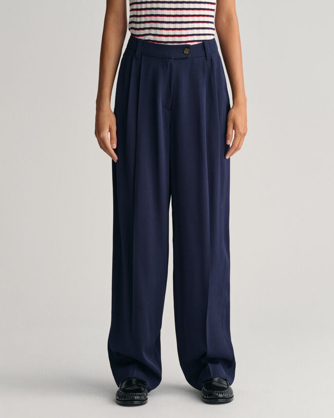 Loose Fit chino met lage taille en wijde pijpen