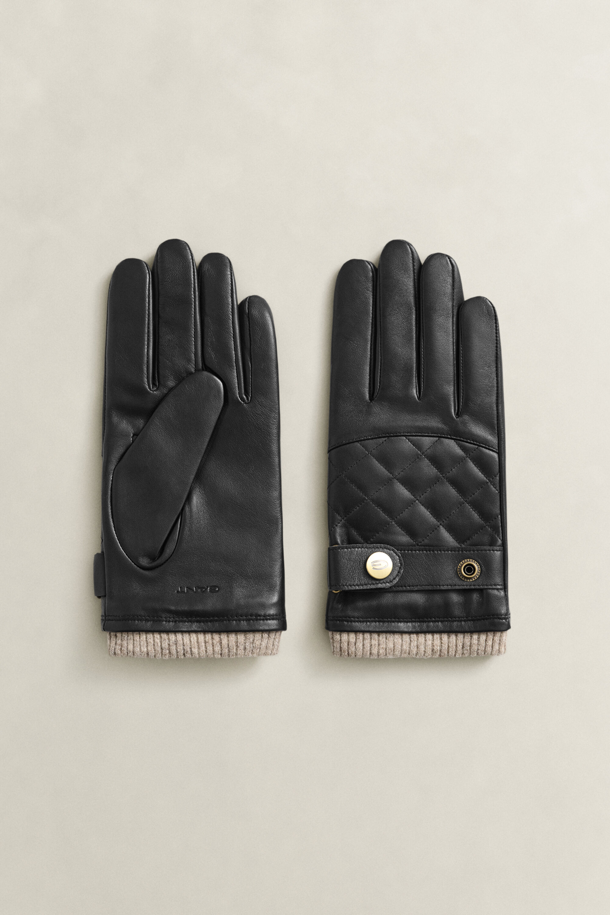 Gants en cuir d’agneau matelassés