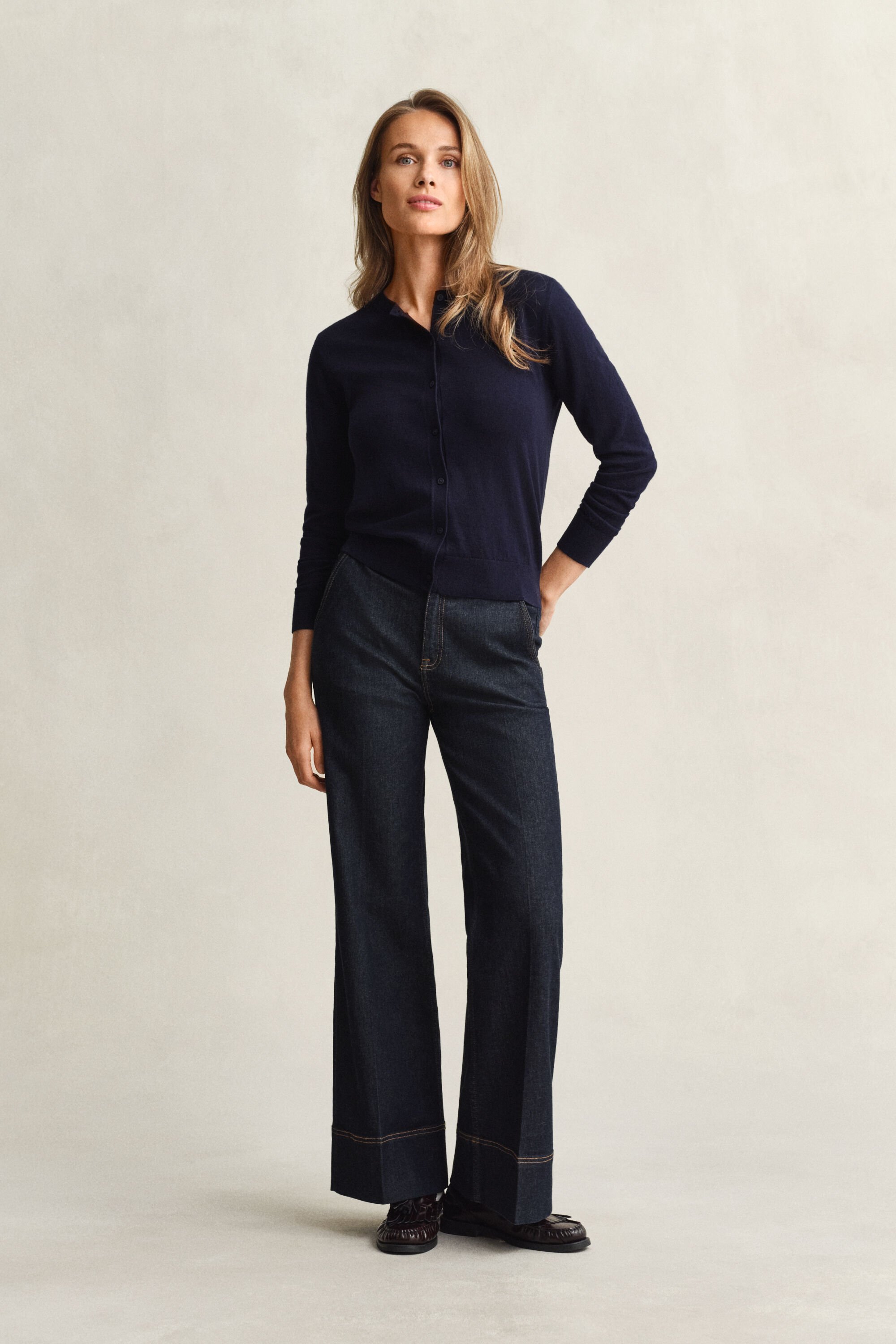 Cardigan col rond léger