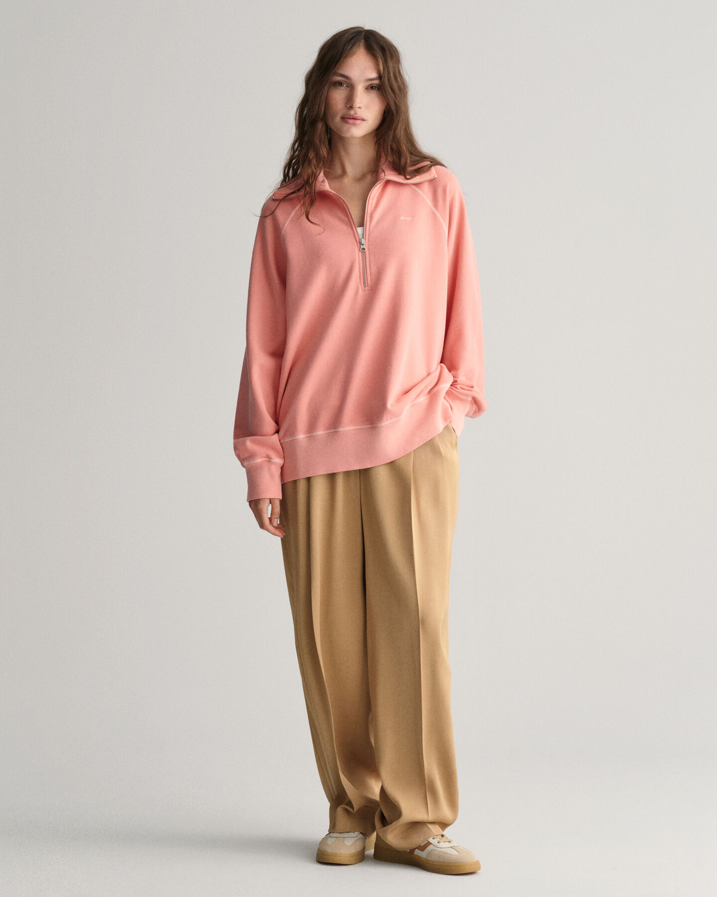 Sweat-shirt &agrave; demi-zip Sunfaded