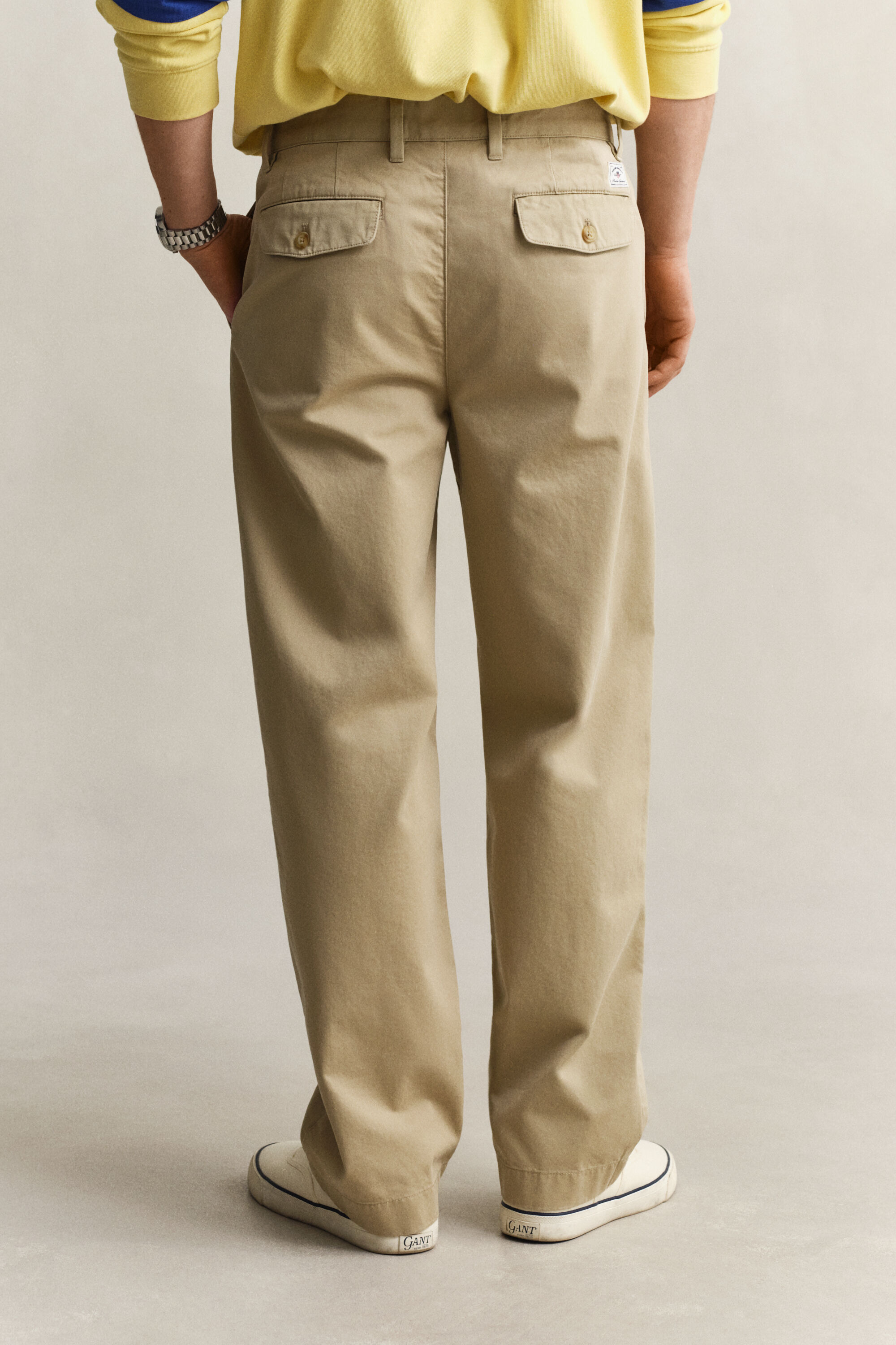 Pantalon chino coupe décontractée en sergé de coton