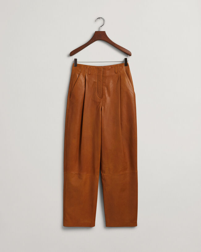 Pantalon en cuir plissé