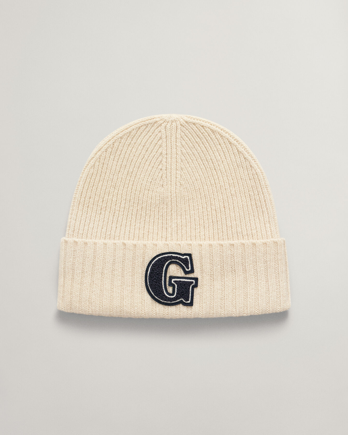 G-badge beanie