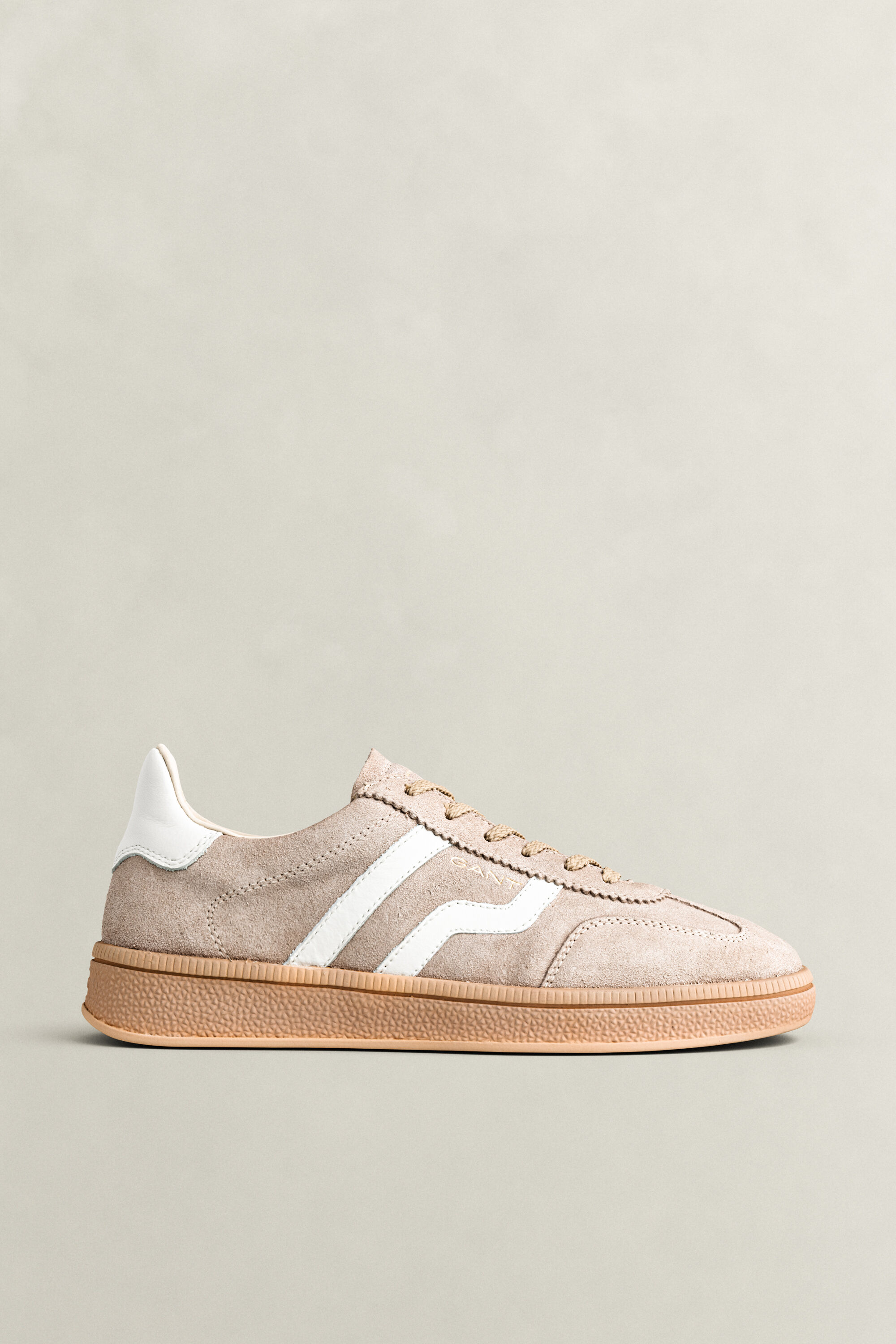 Baskets en daim Cuzima