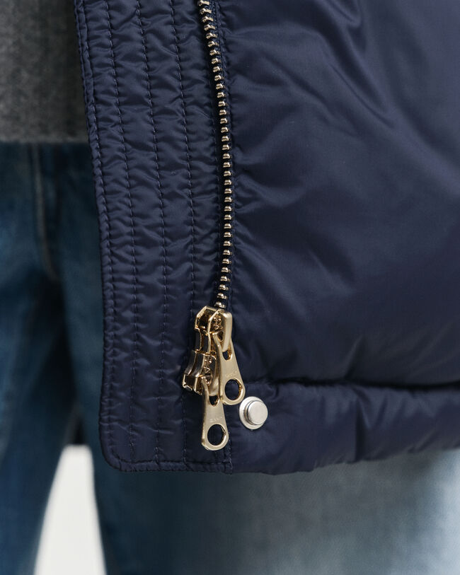 Doudoune mi-longue en duvet