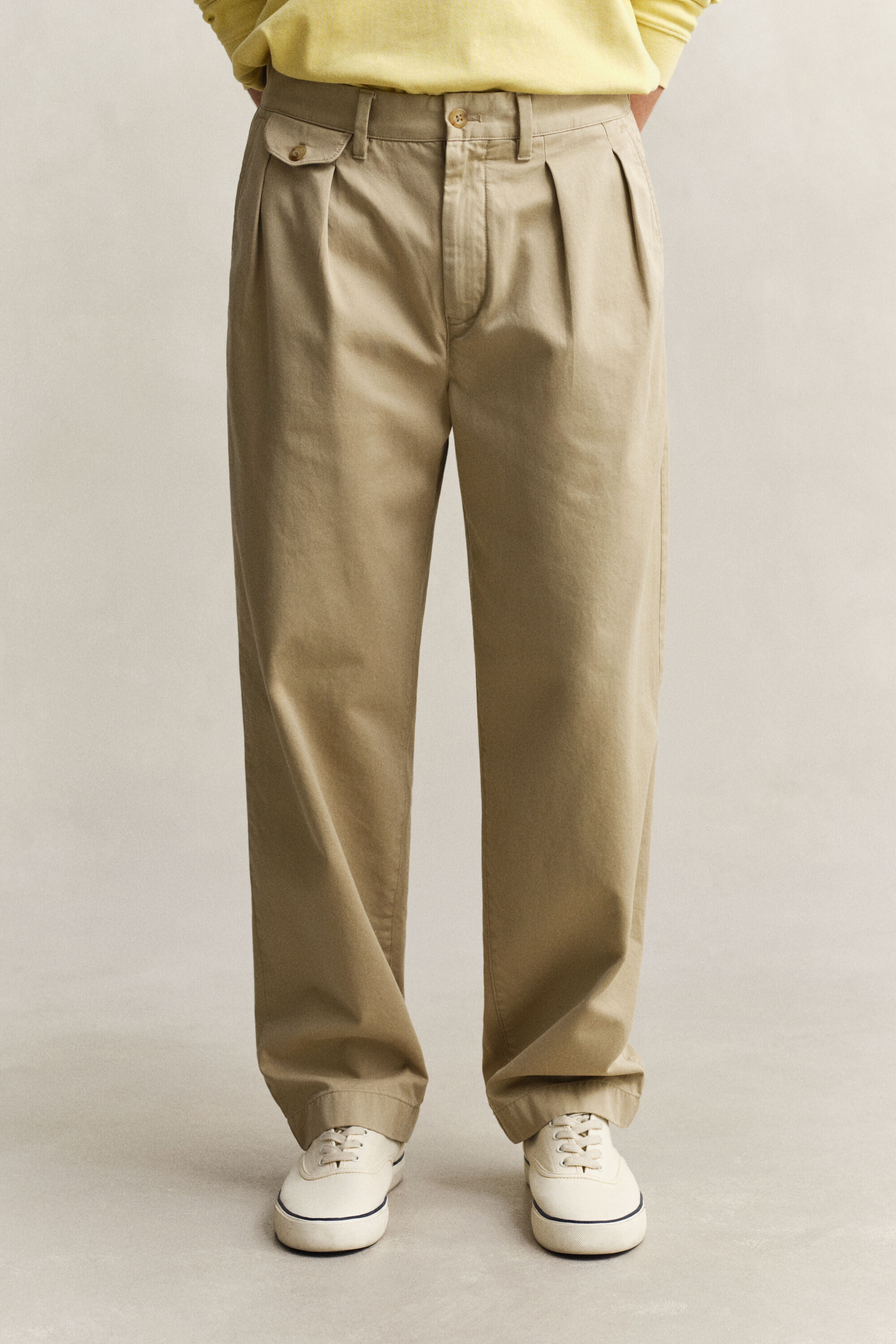 Pantalon chino coupe décontractée en sergé de coton
