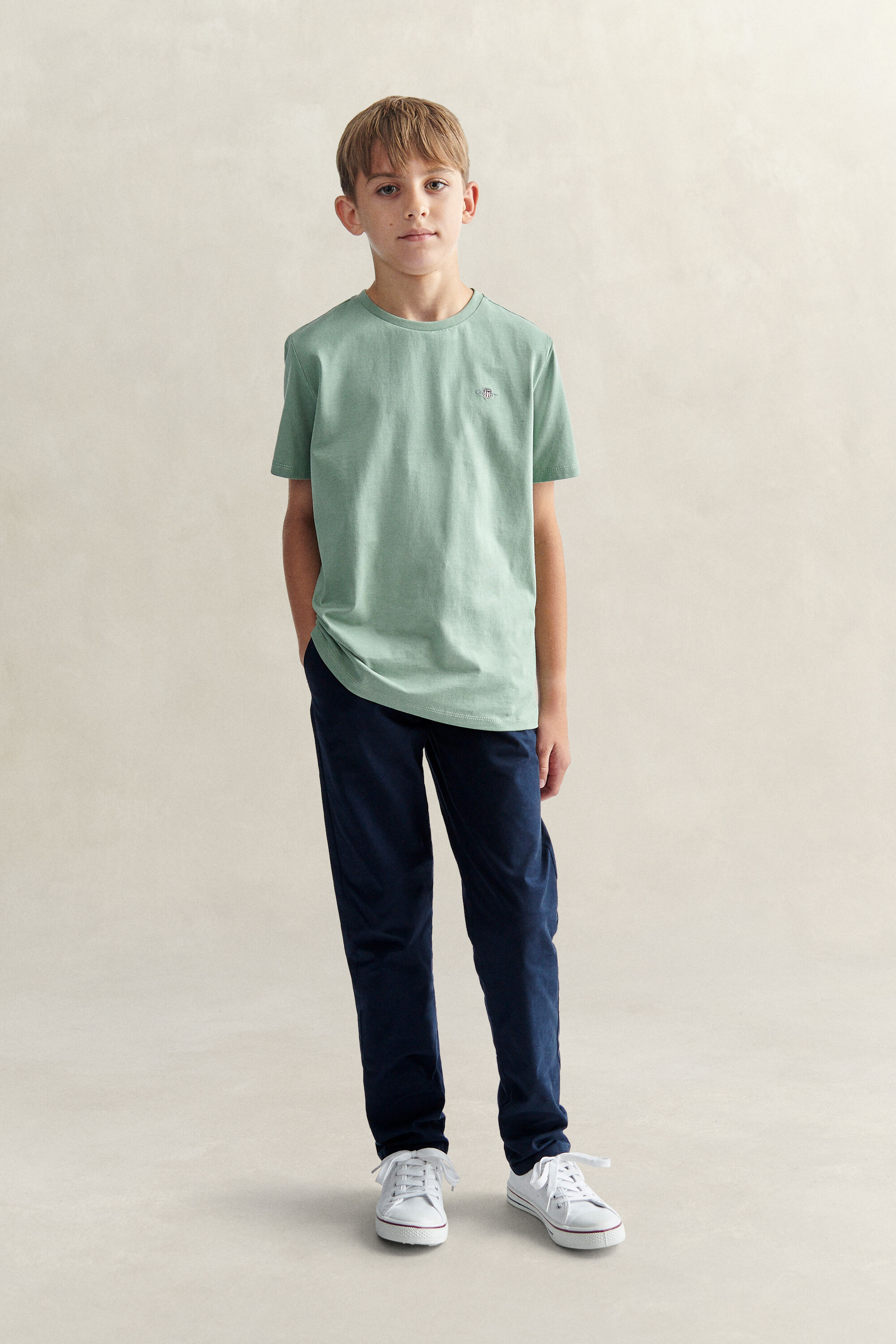 T-shirt Shield Ado