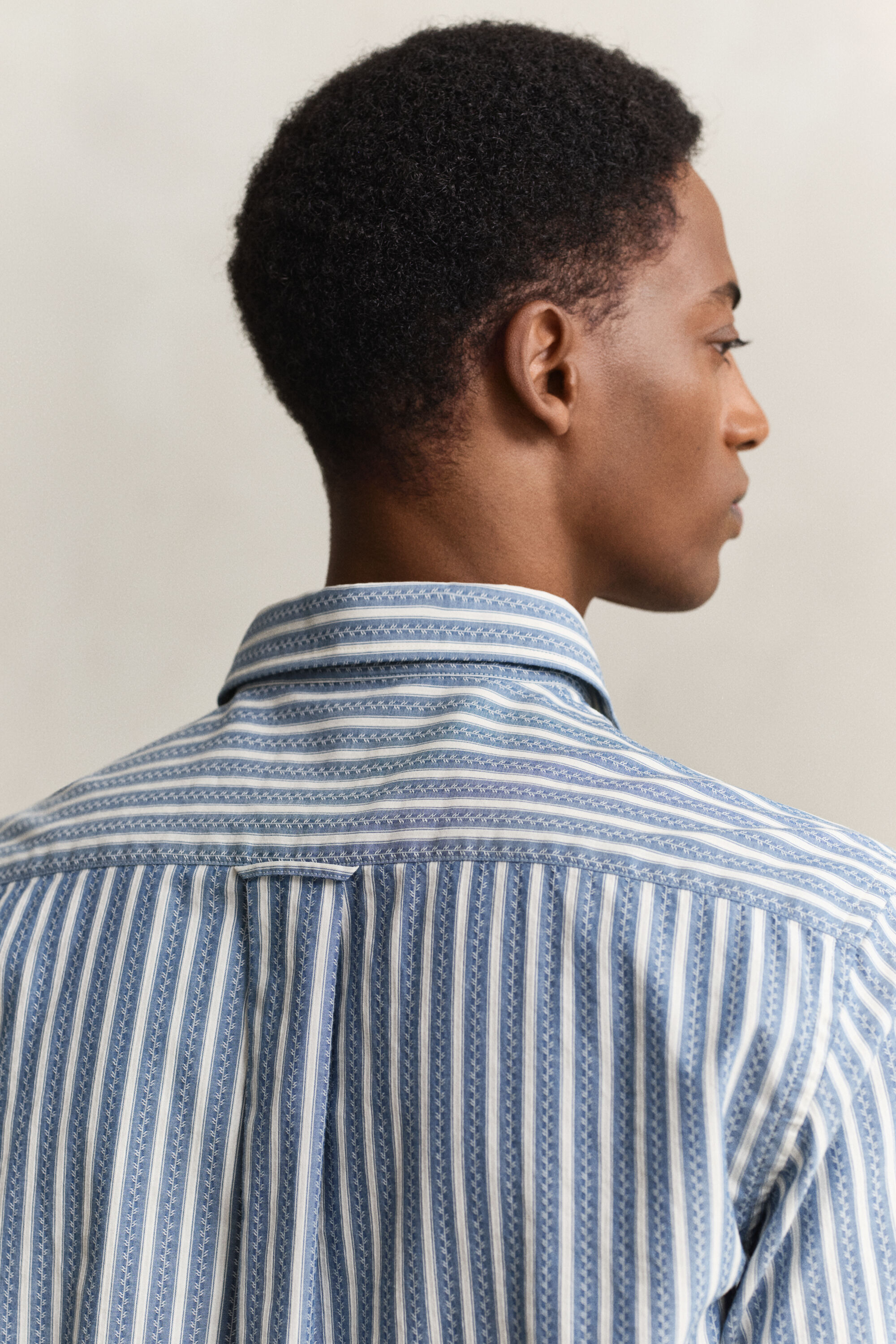 Gestreept dobby overhemd met normale pasvorm